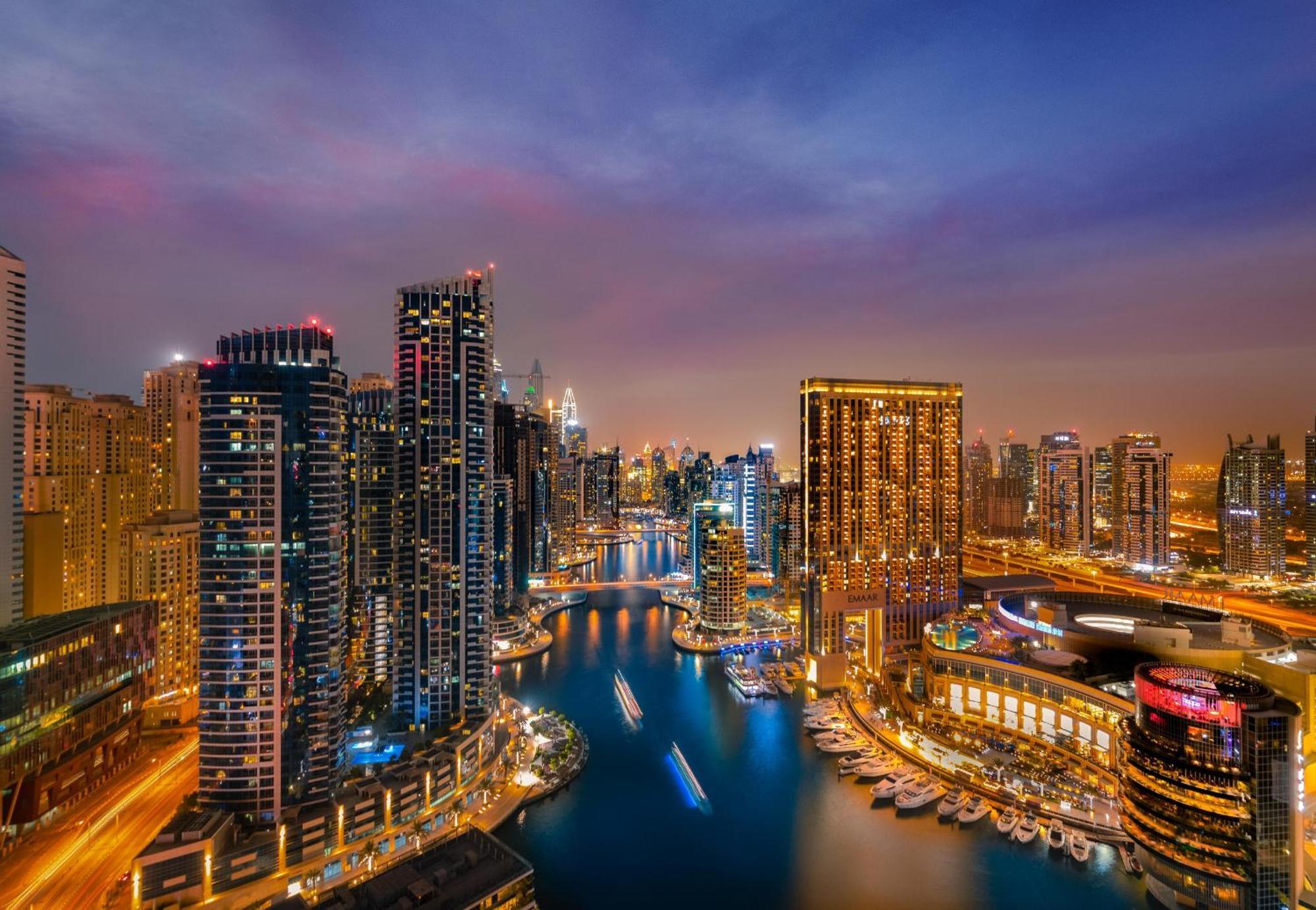 Marina Quays West, Marina - Mint Apartment *
