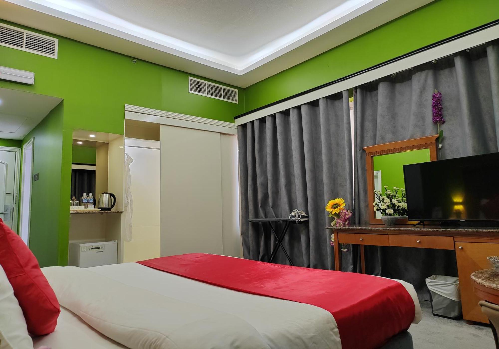 Le Paradise Palace 3*