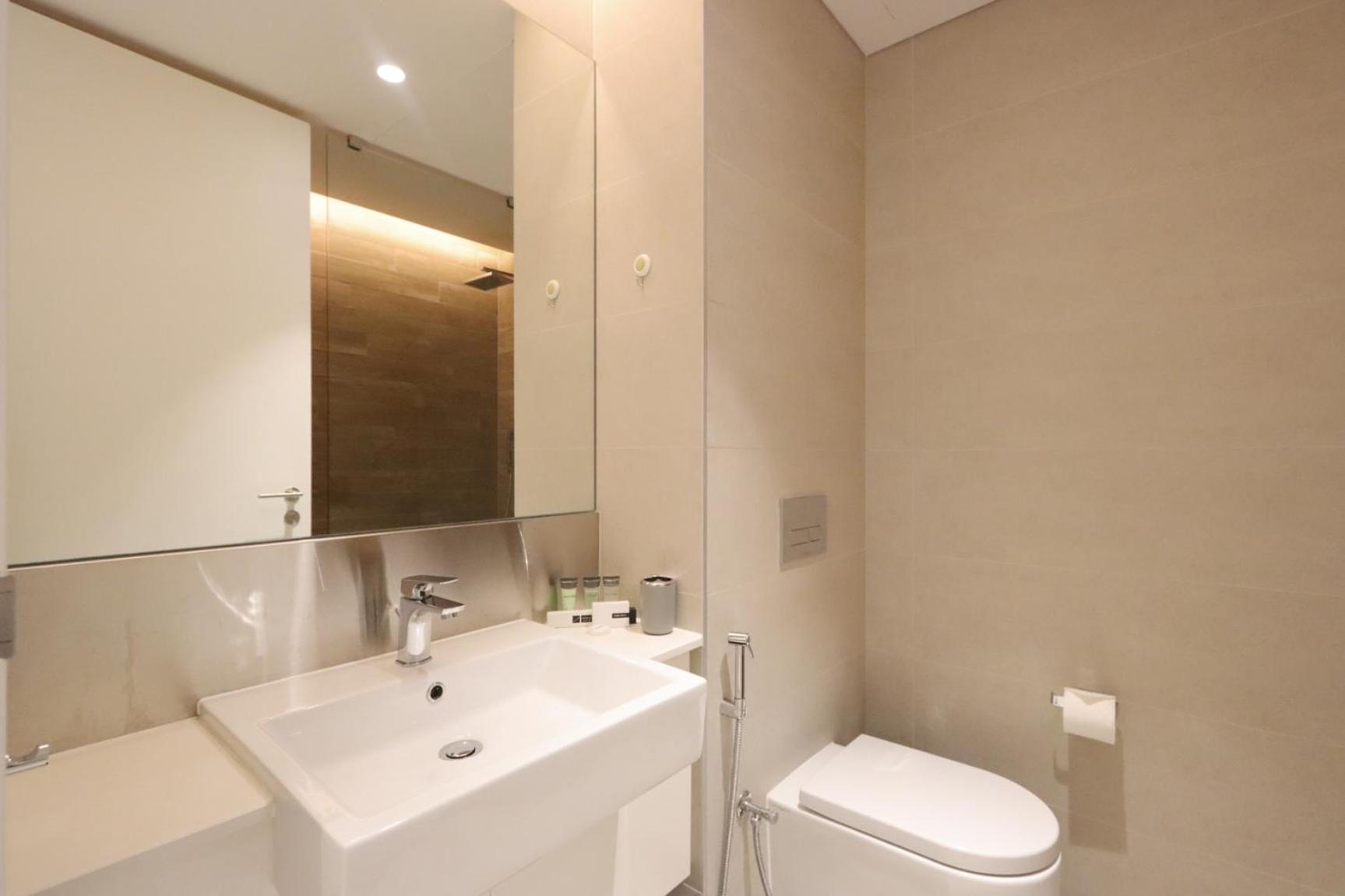 Livbnb-upgraded 2br Maid's With Sea View Apartment *
