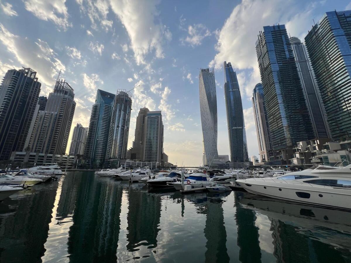 Sea View 1 Bedroom Flat, Luxury Amenities, Near & Tram With Free Parking In Marina