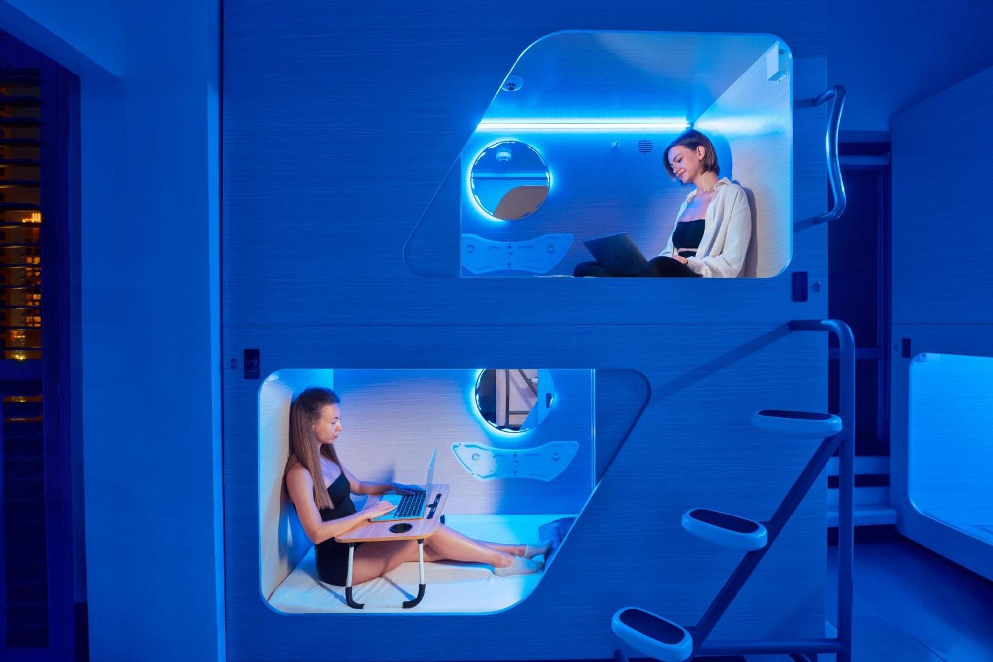 Berloga Capsule Jbr Dubaï