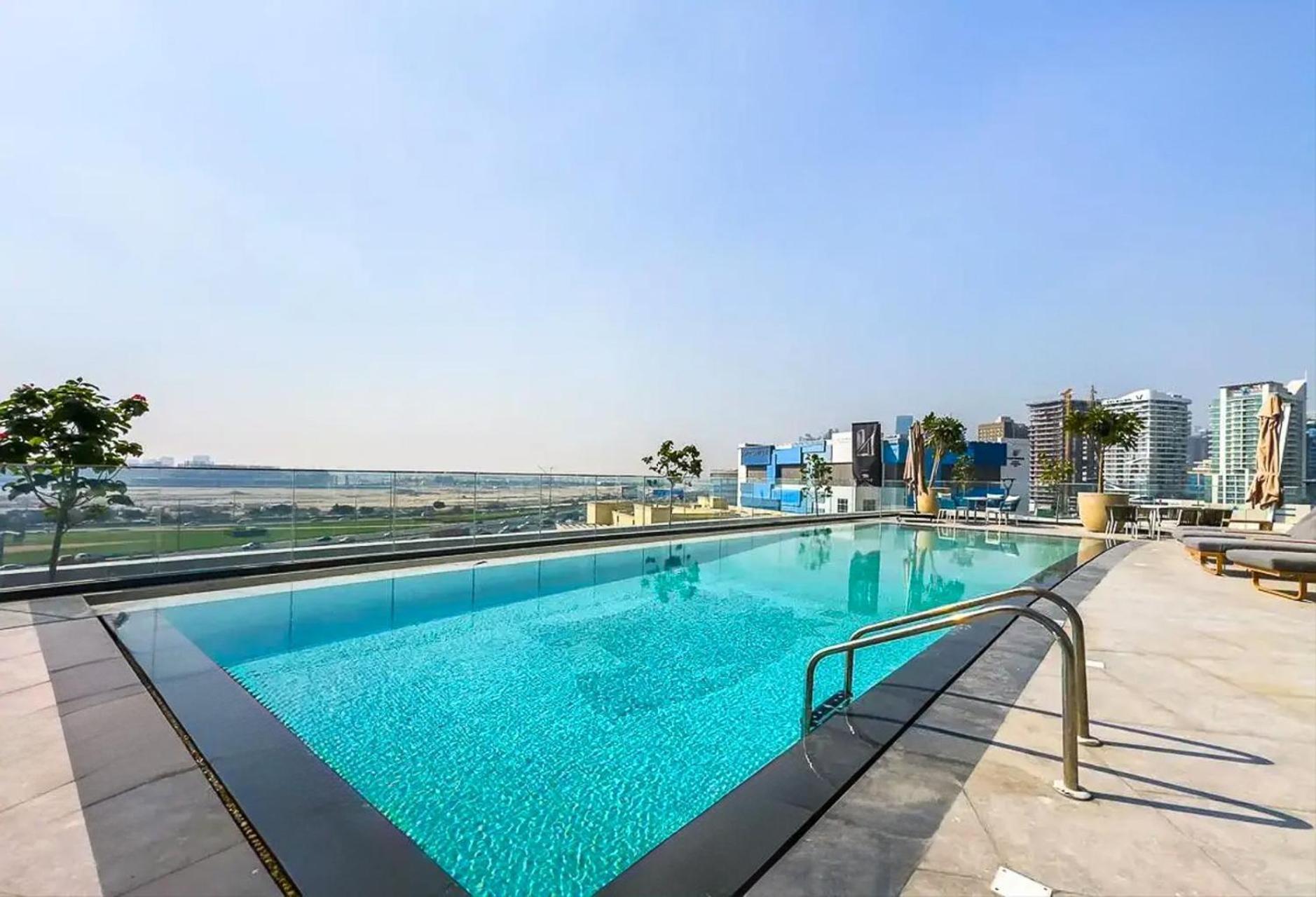 Stylish 2brurban Retreat 10 Min To Burj Khalifa *