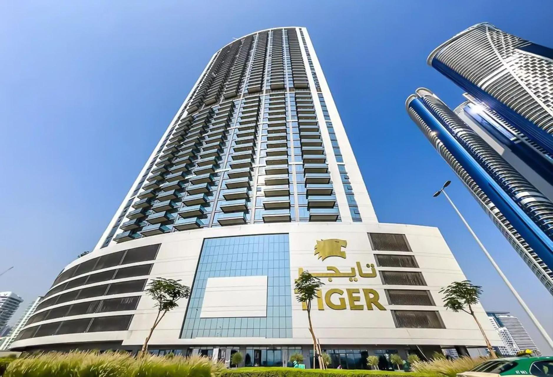 Stylish 2brurban Retreat 10 Min To Burj Khalifa Apartemen