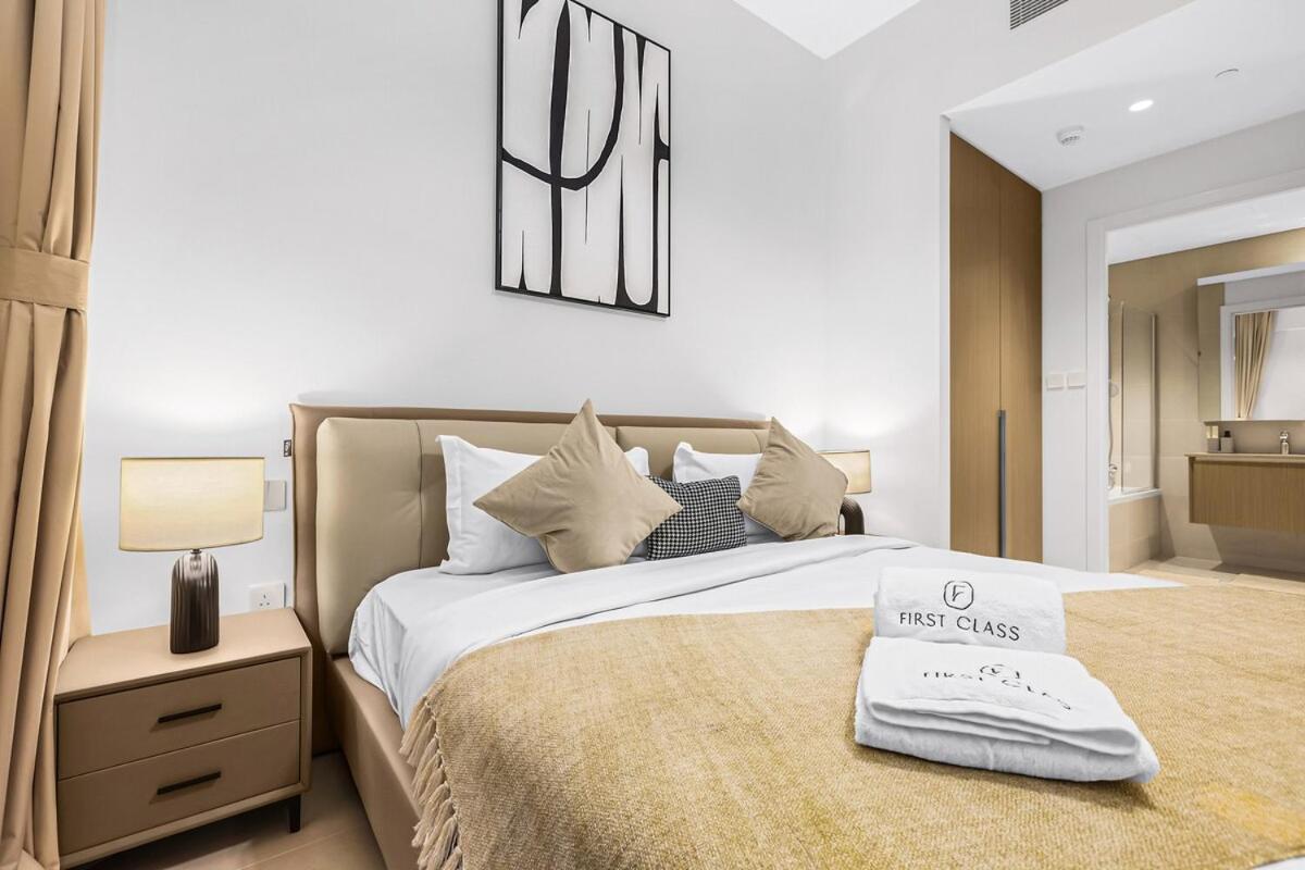 Lejlighed First Class 2br Design Meets Comfort Dubai