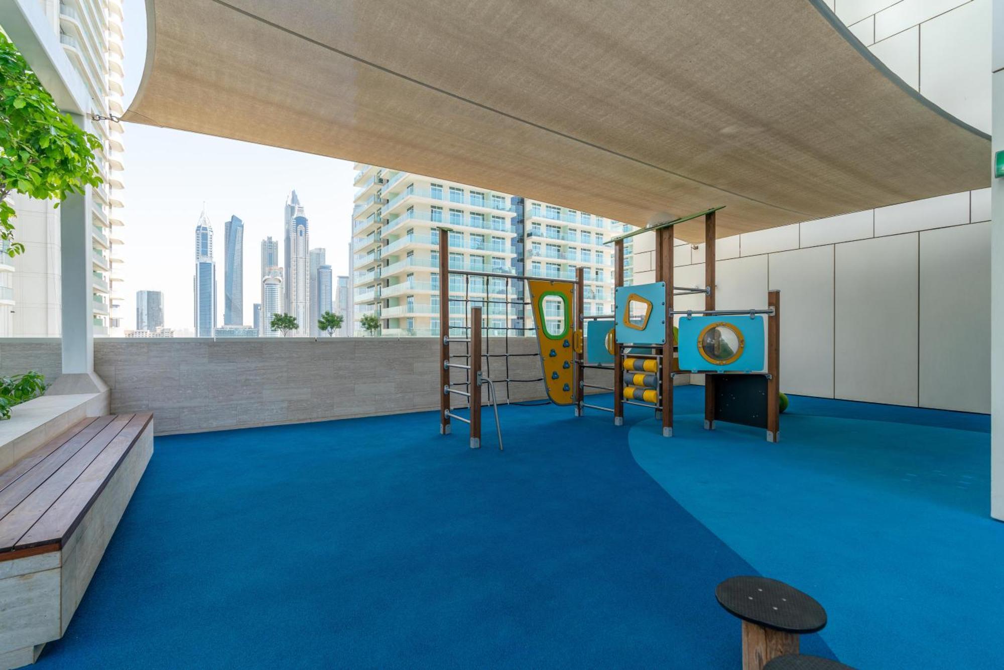 Vista 1 - Beachfront Stunning - Full Sea Views *