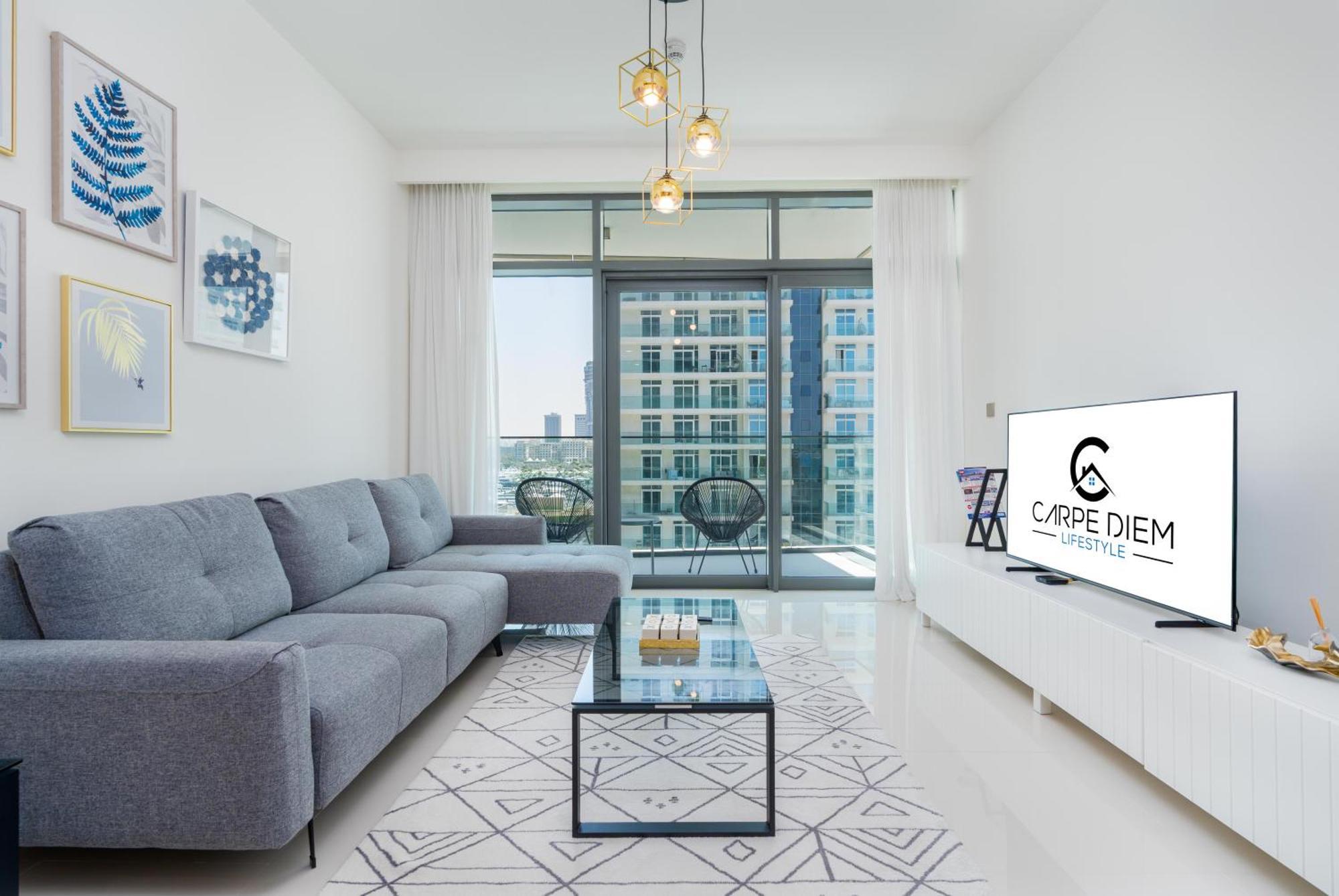 Vista 1 - Beachfront Stunning - Full Sea Views
