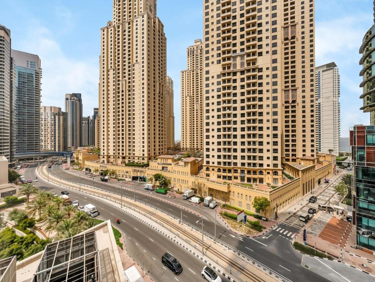 Bay Modern Lägenhet Dubai