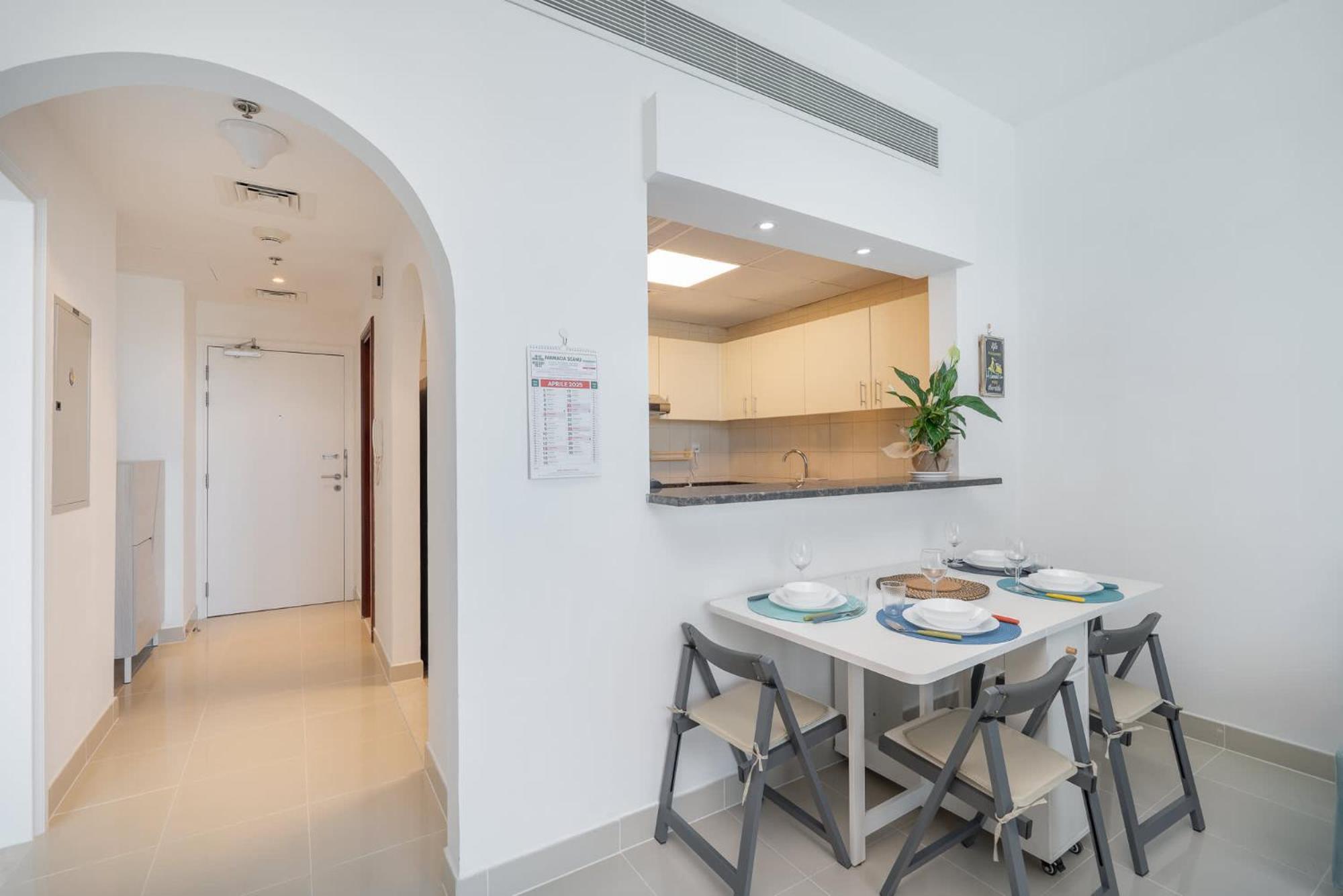 Modern 1-bed With Scenic Golf Course View Appartement