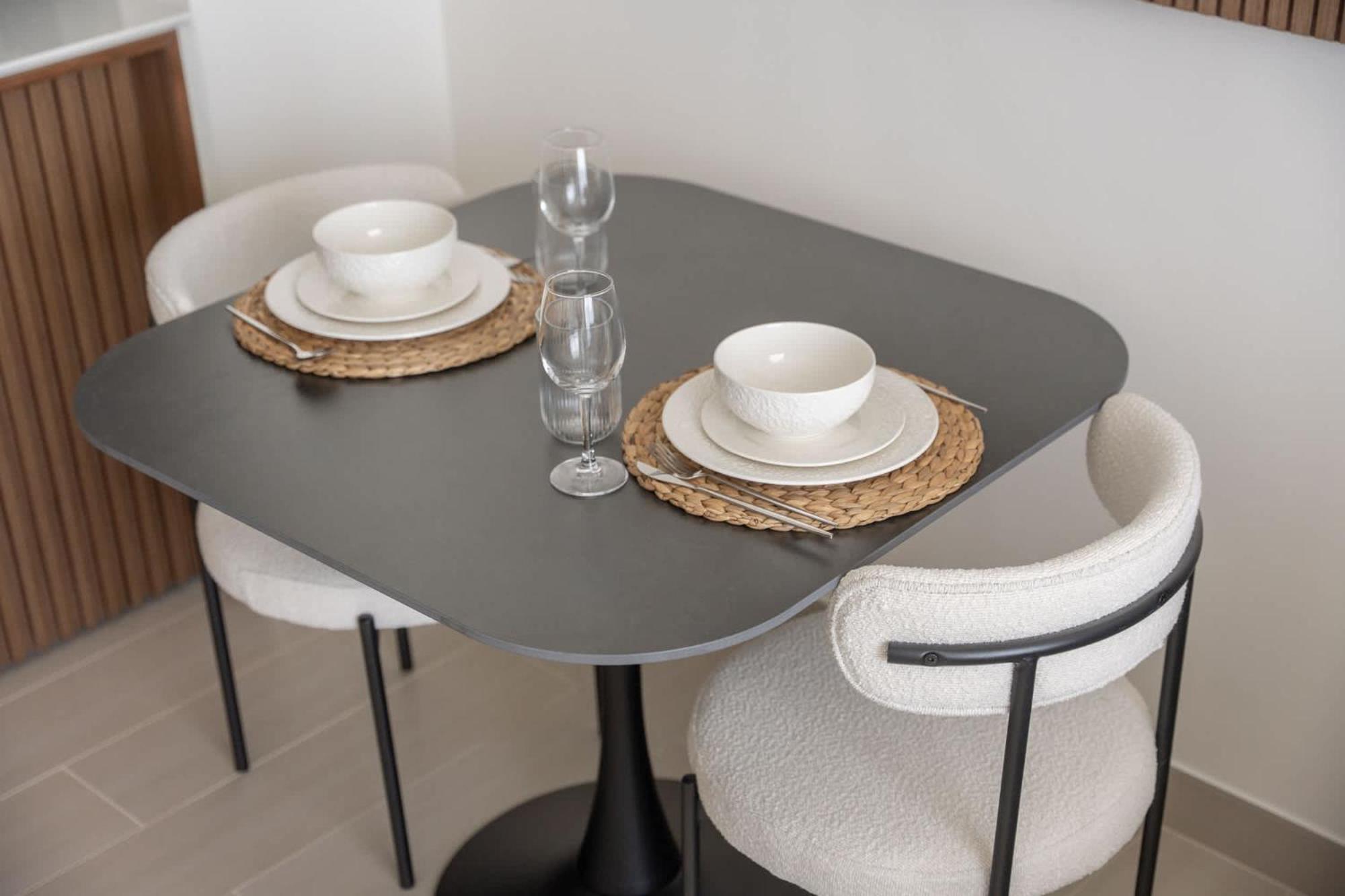 Lavish 1 Bedroom In Binghatti Gardenia That Sleeps 4 Lejlighed Dubai