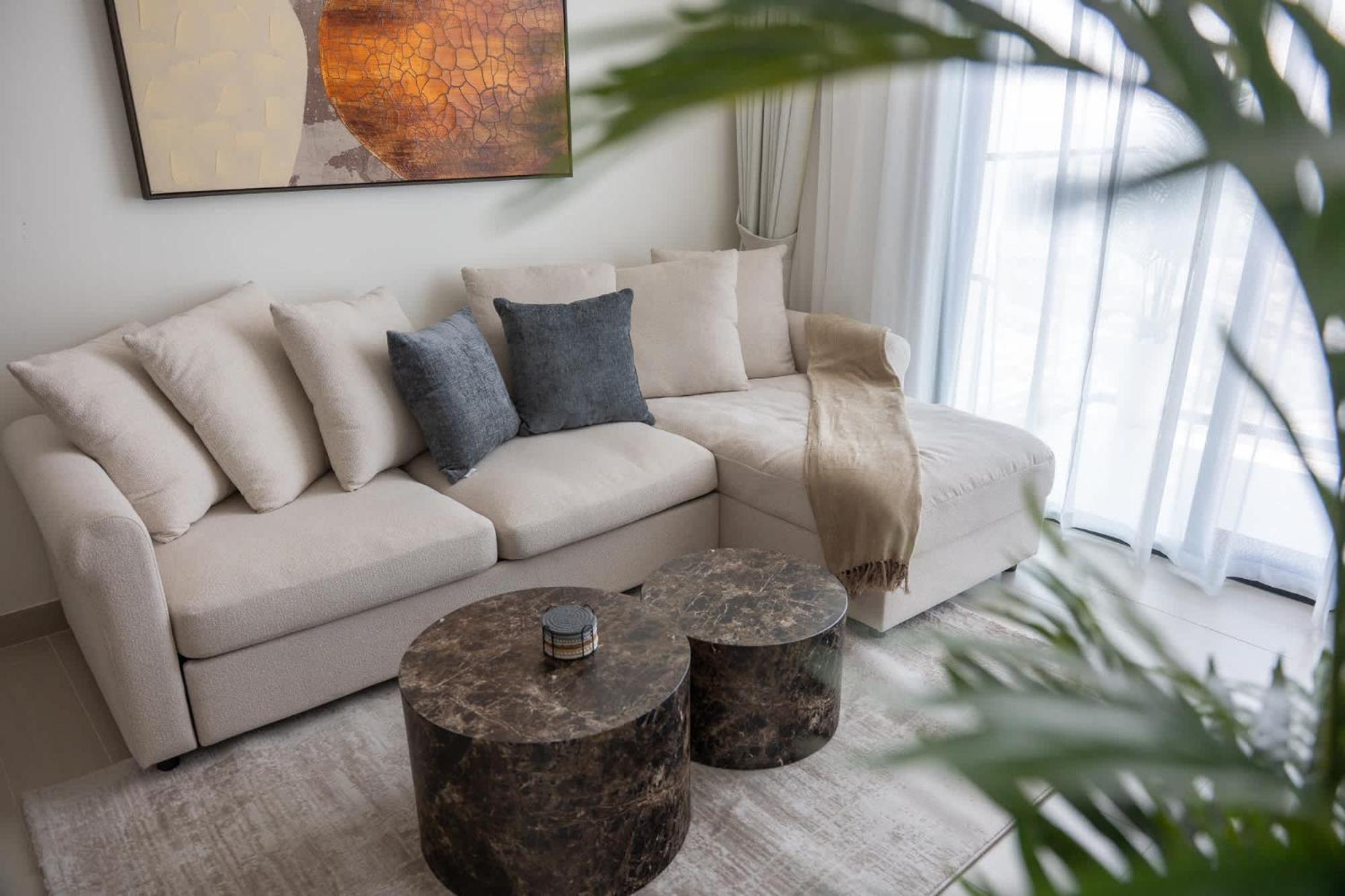 Lavish 1 Bedroom In Binghatti Gardenia That Sleeps 4