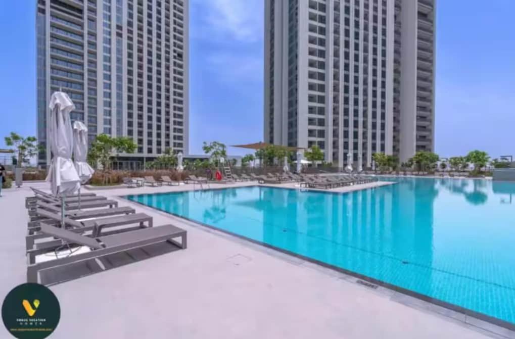 Downtown Views Ii - Vogue One Bedroom With Balcony, 32nd Floor Opposite Mall Skybridge