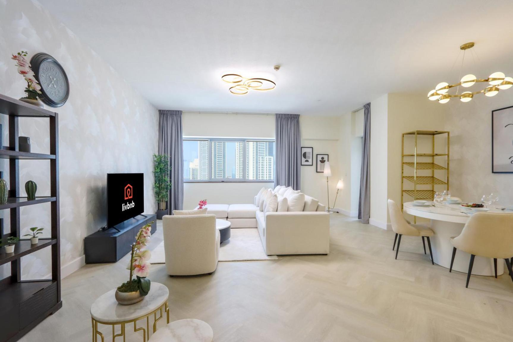 Livbnb - Burj Khalifa View 2br Spacious * Dubai