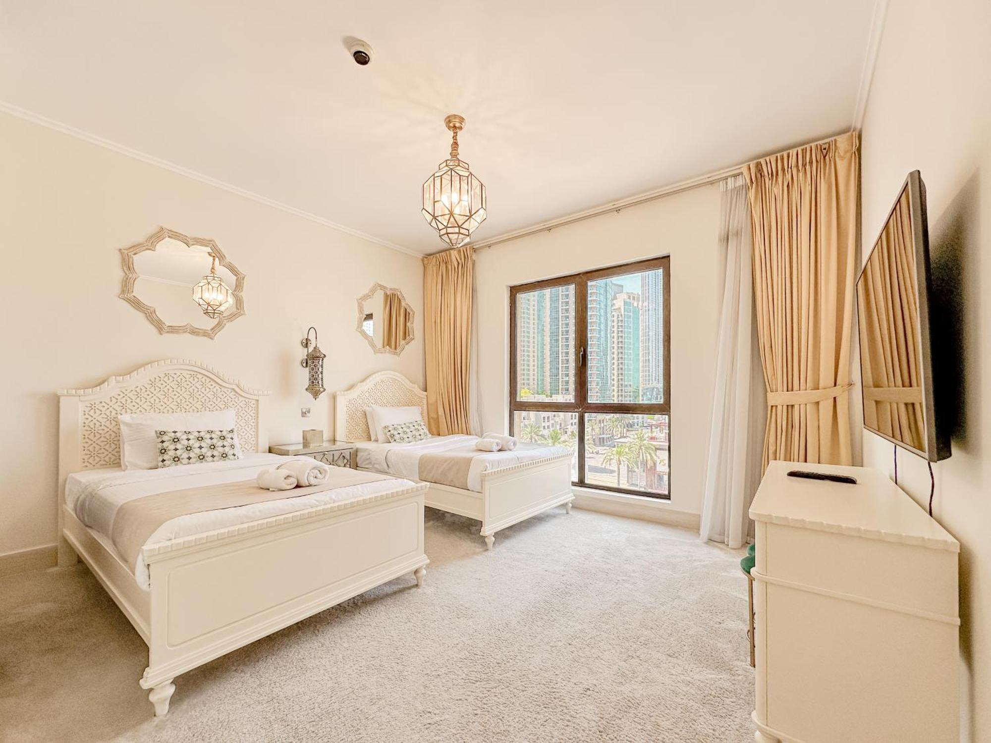 Appartement Royal Escape In Old Town With Burj Views By Sbh *