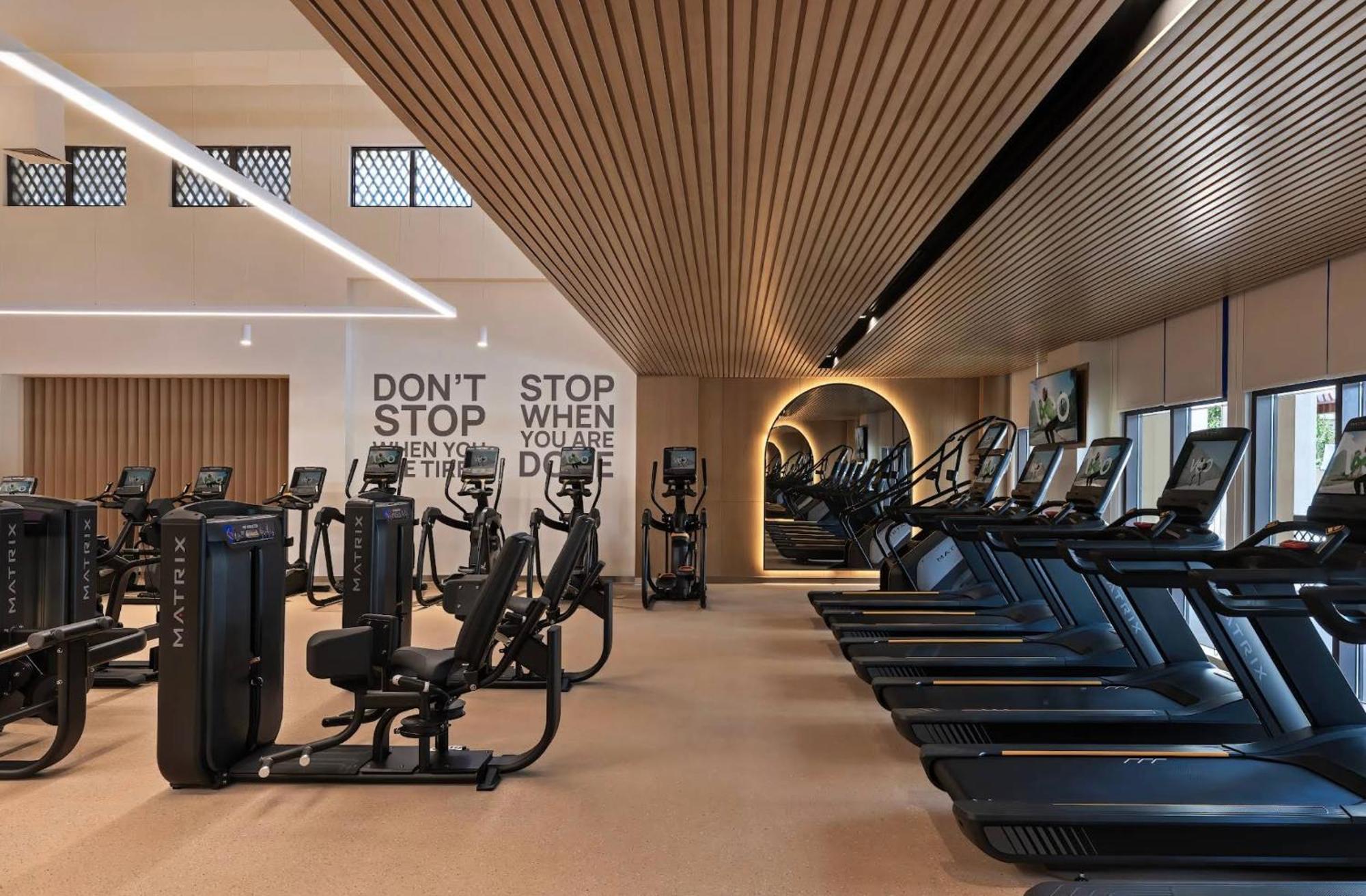 Apartment Royal Living Burj Views In Iconic Old Town By Sbh *