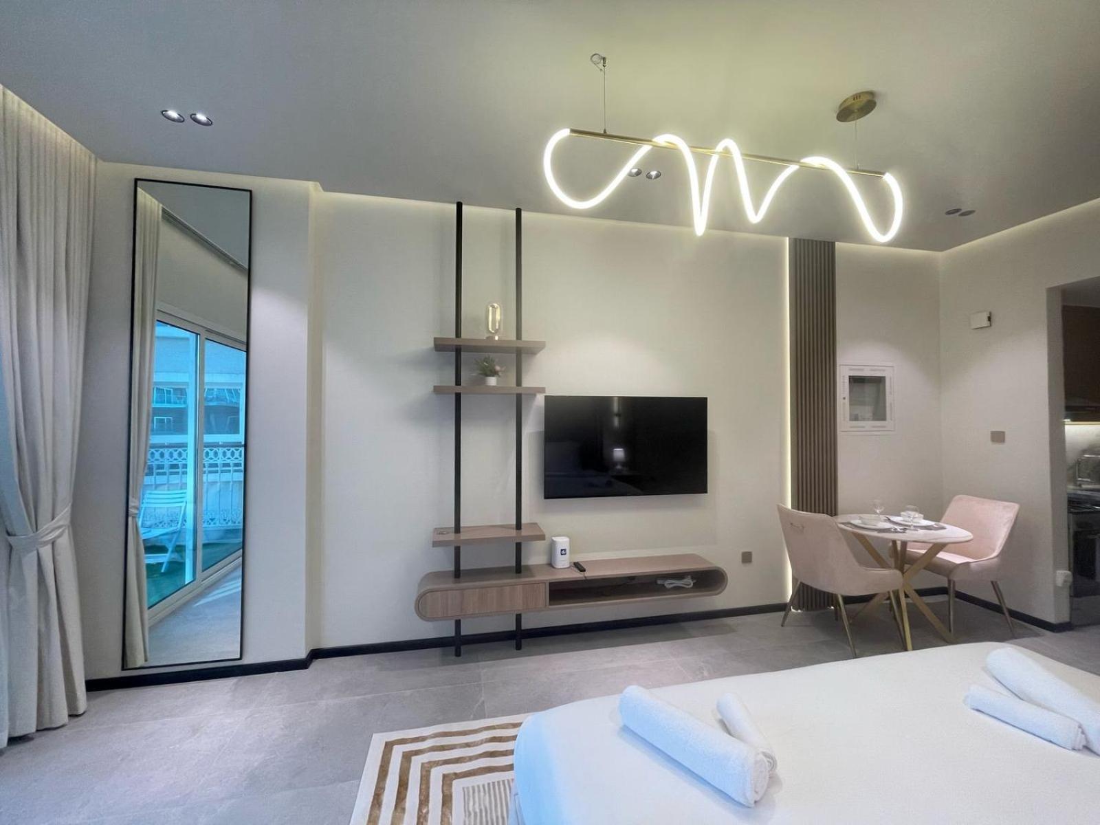In Burj View Residence, Arjan - Allsopp & Allsopp * Dubaï