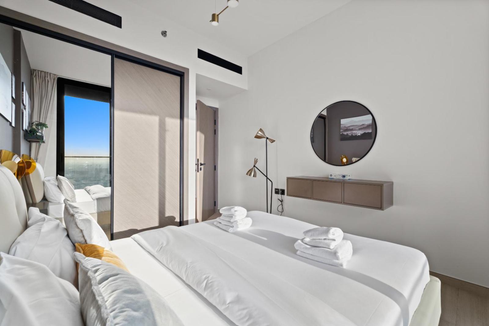 Appartement Stylish 1br W Skyline Views & Balcony *