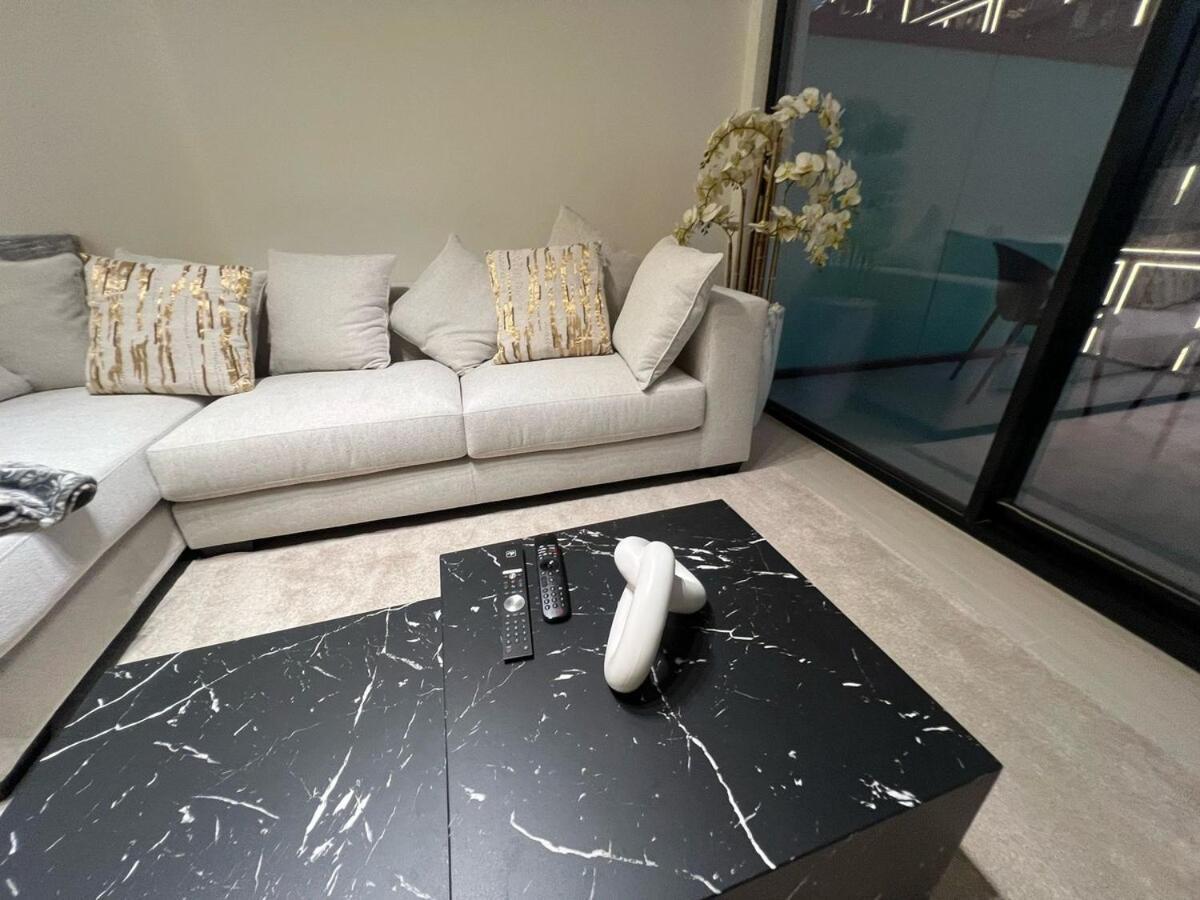 1 Bedroom In Binghatti Lavender * Dubaï