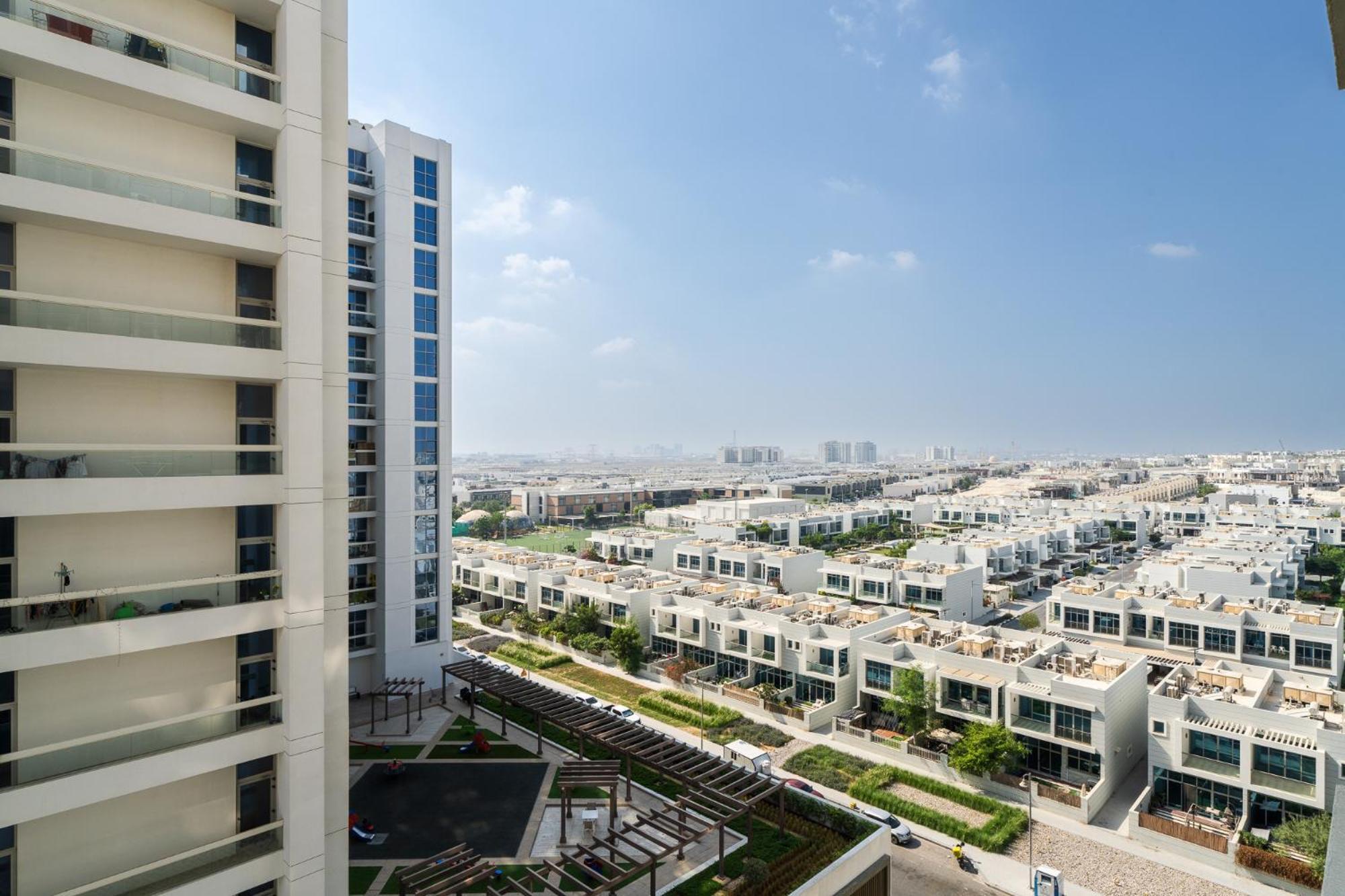 Apartamento Alh Vacay In Azizi Samia Dubai