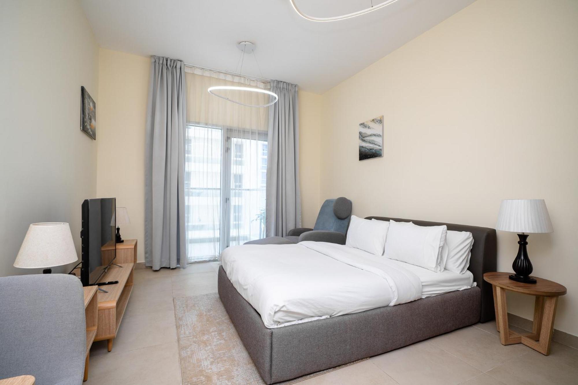 Alh Vacay In Azizi Samia Appartement