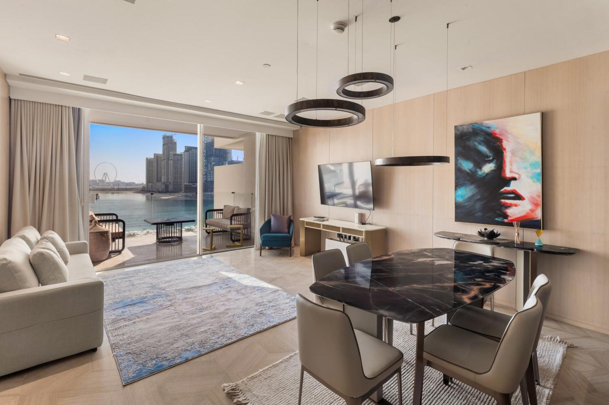 Apartamento Sea View 2bdr Apartment, Pool And Access Dubai