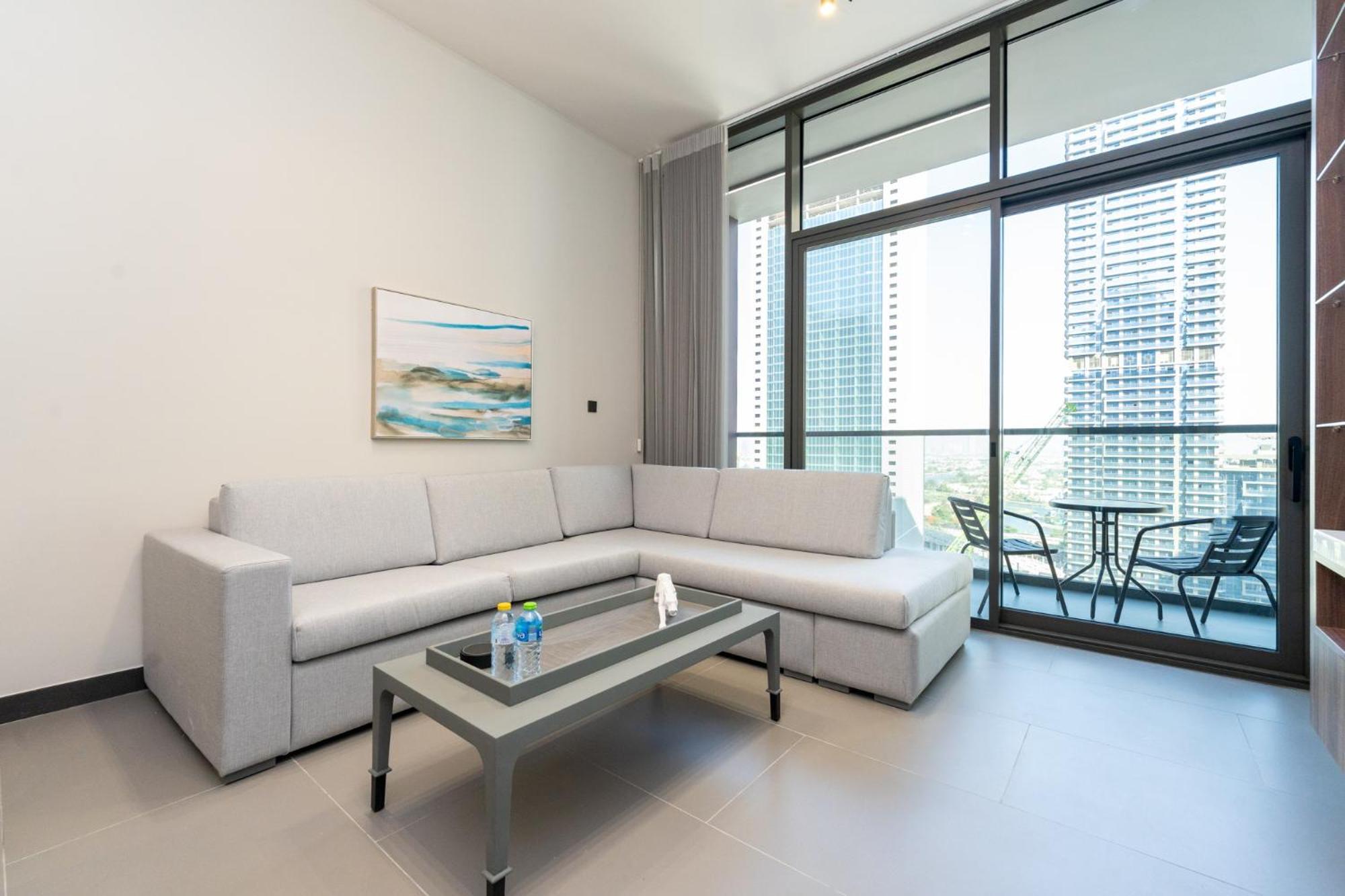 Brand New Luxury One Bedroom * Dubaï