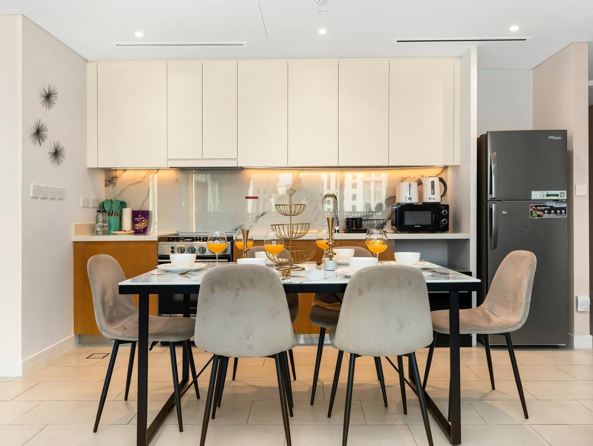 La Vie Beachside Elegance Appartement Dubaï
