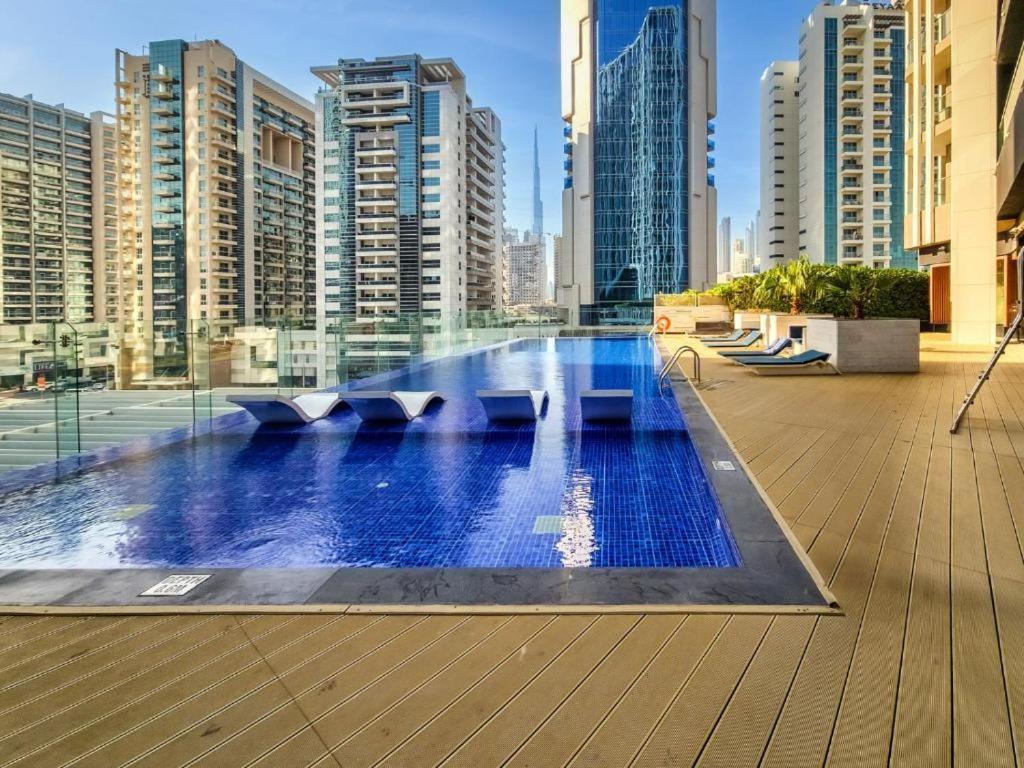 Heaven Crest Homes: Luxury Canal View With Amenities *