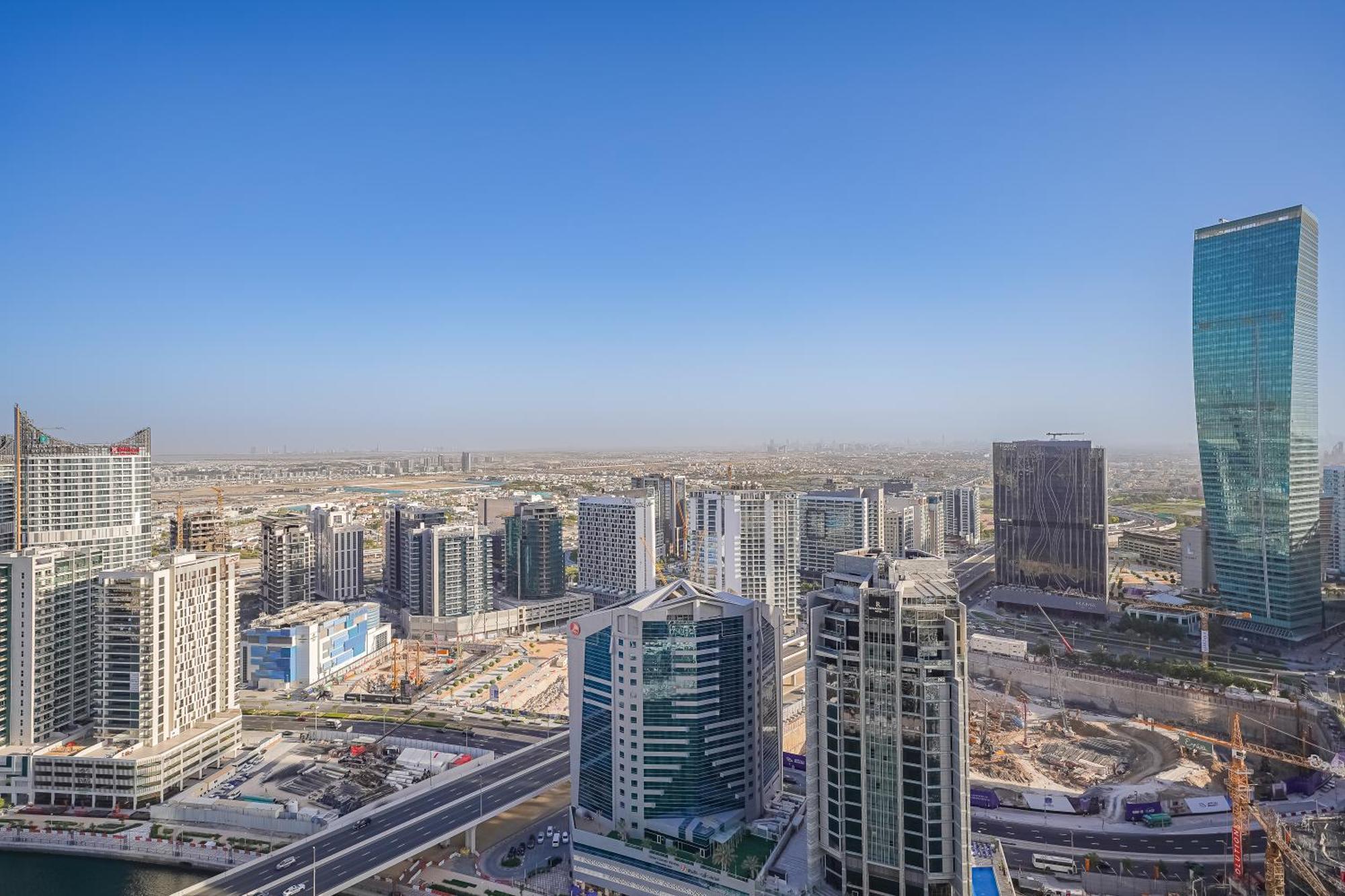 Apartemen Escape 24 - Luxury In Damac Maison Prive Business Bay Dubai