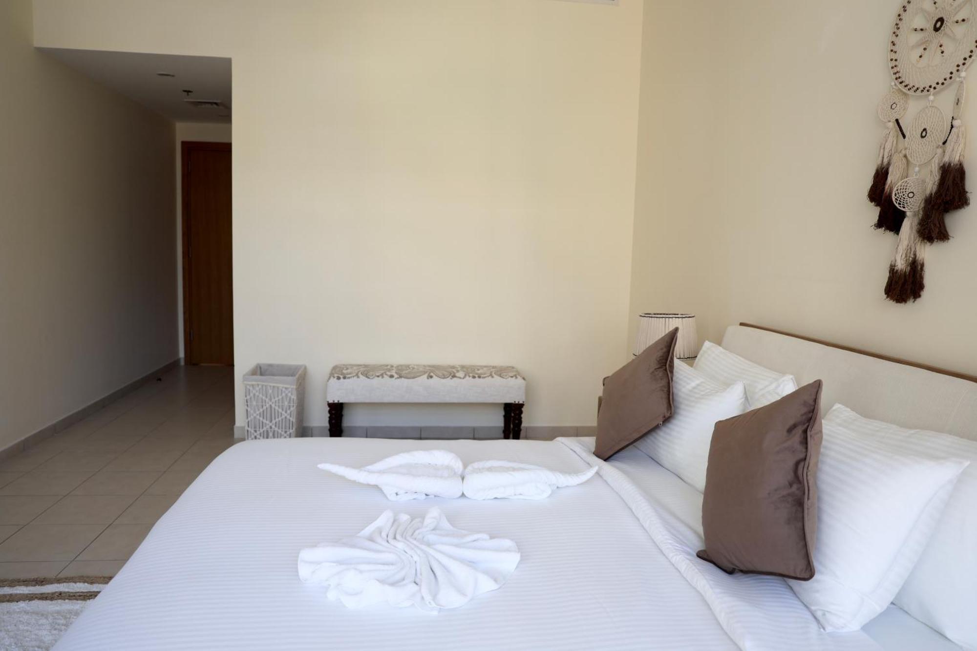 Appartement Nivis Find- Luxury & Spacious 1 Bhk 10 Mins Away From Dubai Mall