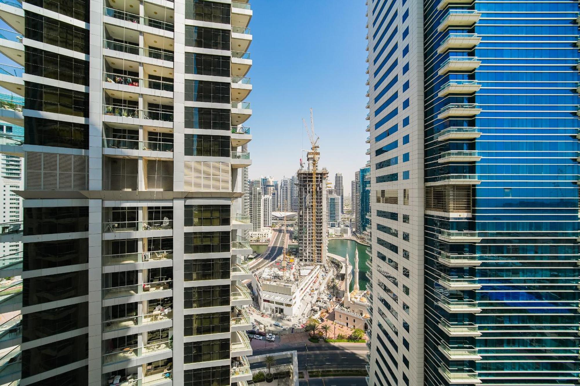 Walk To Jbr - Free Baby Gear - Marina View 2br With Terrace * Dubái