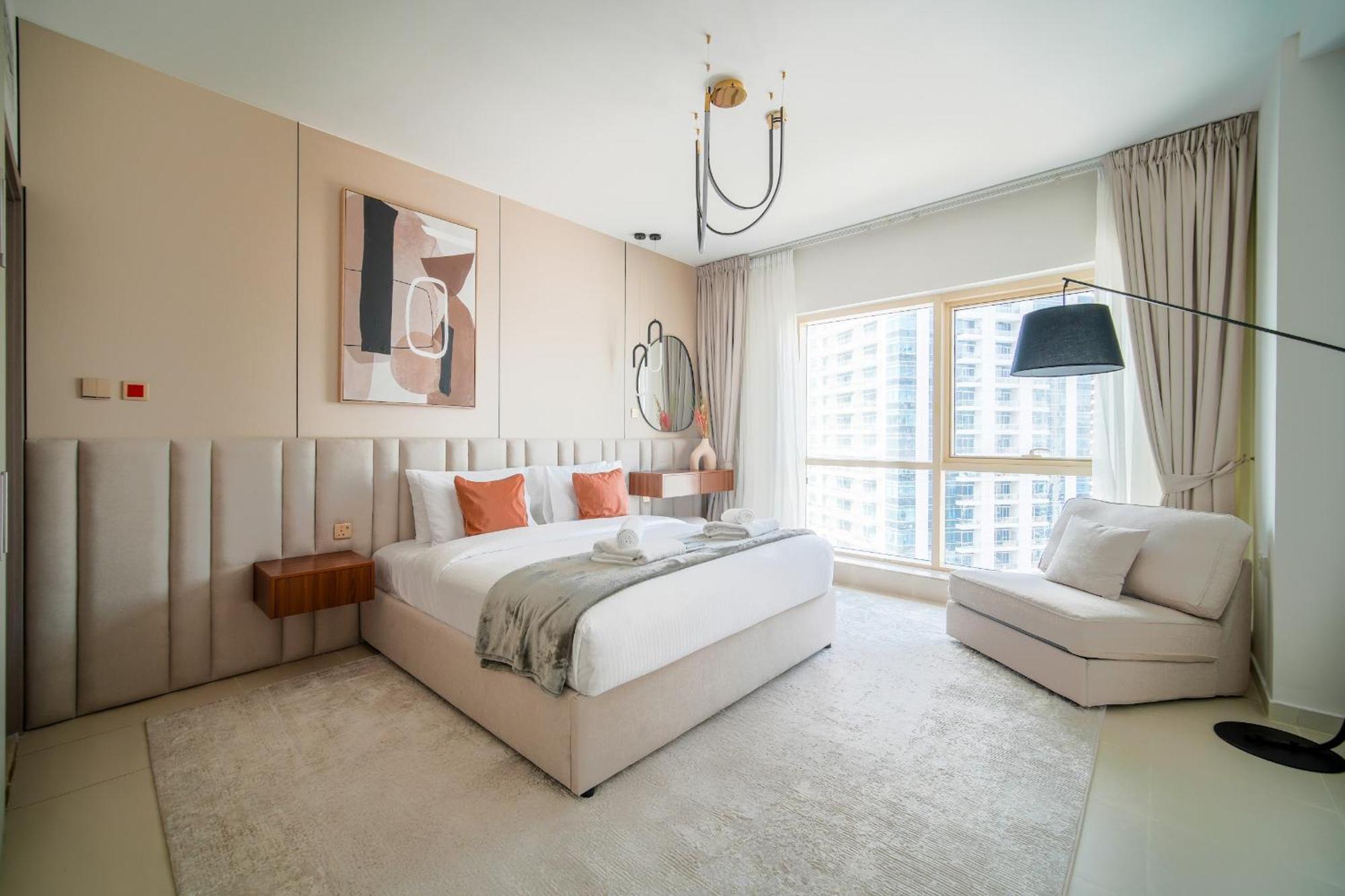 Walk To Jbr - Free Baby Gear - Marina View 2br With Terrace * Dubái