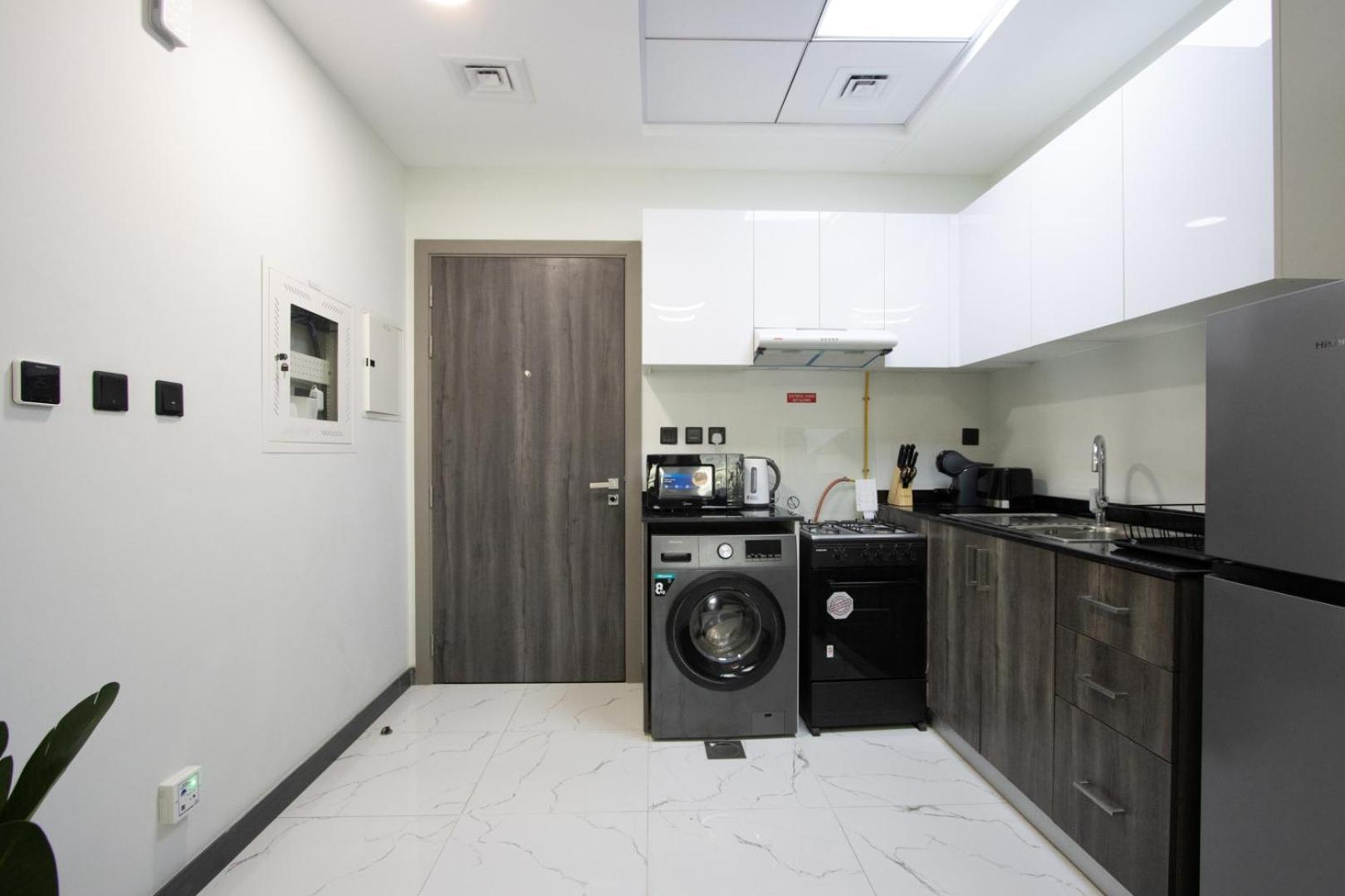 Livbnb - Brand New 1b In Rukan, Dubailand Appartement *