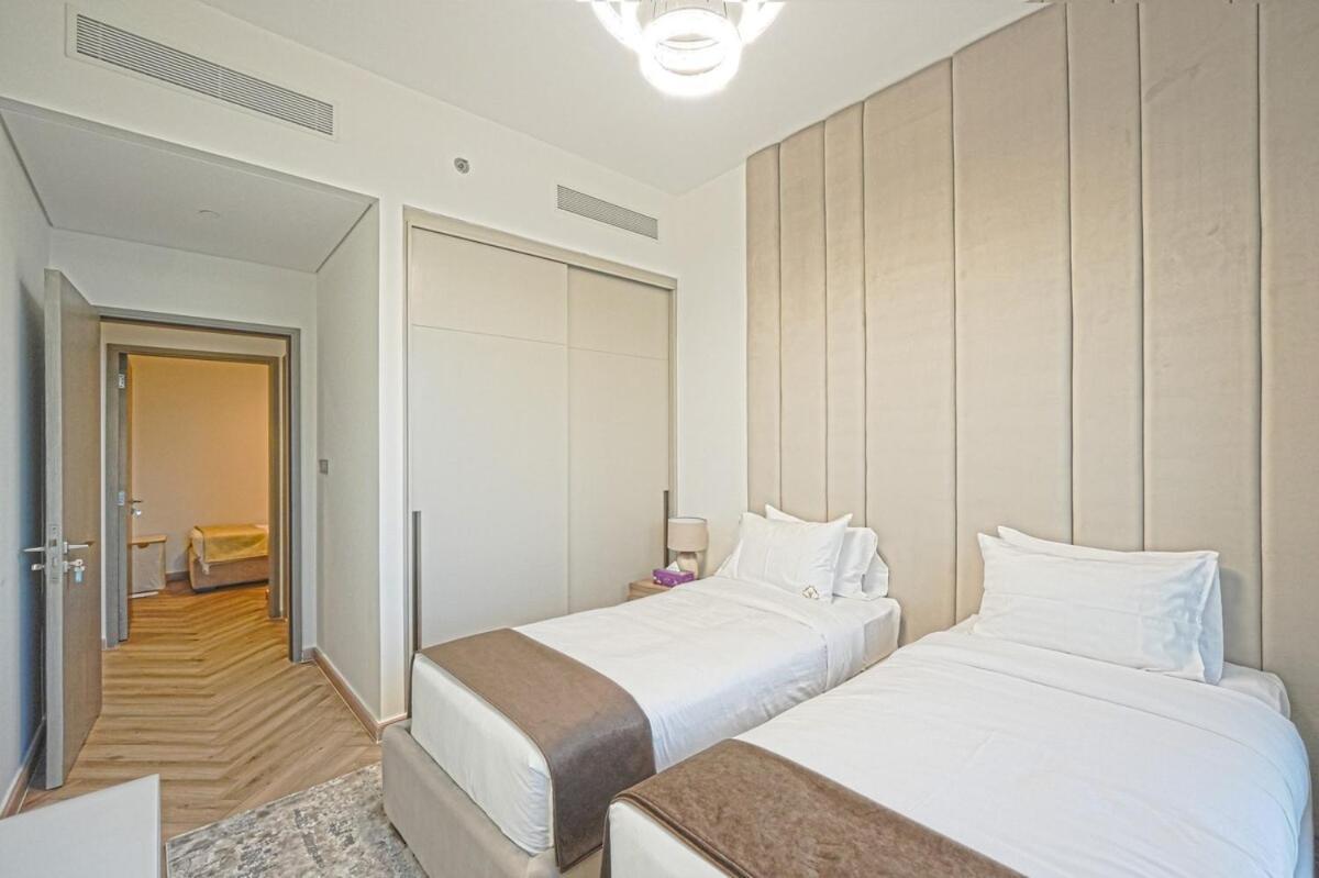 Lägenhet Venetian - High Floor 3br Burj Khalifa And Fountain Views Dubai