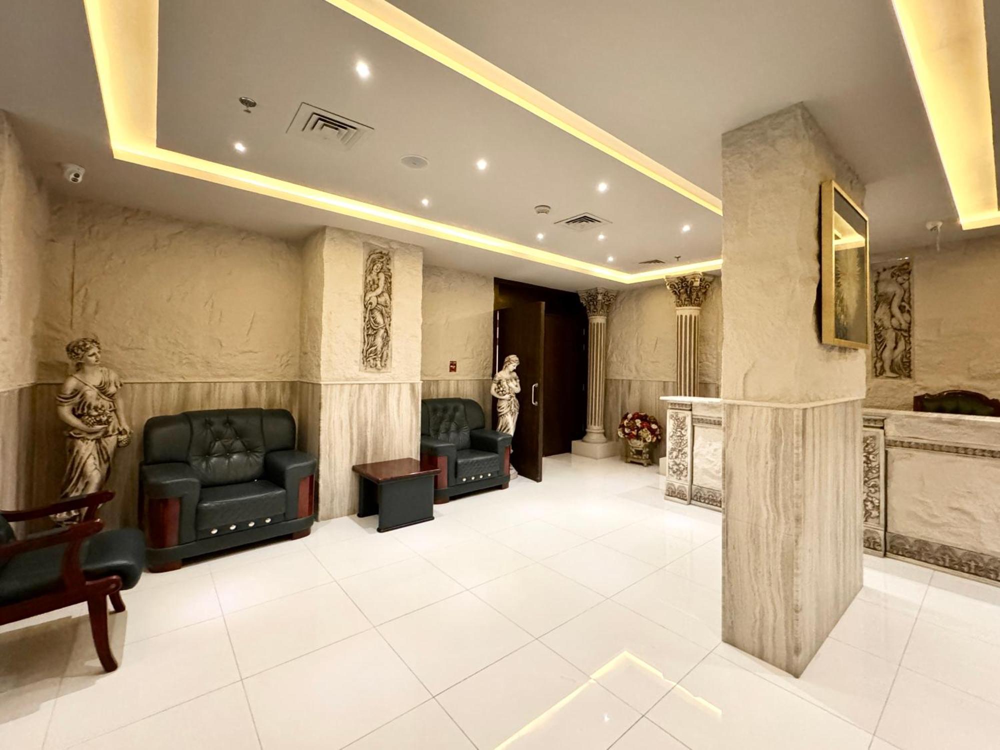 Al Manara Classic Deluxe Sheikh Zayed Appartamento Dubai