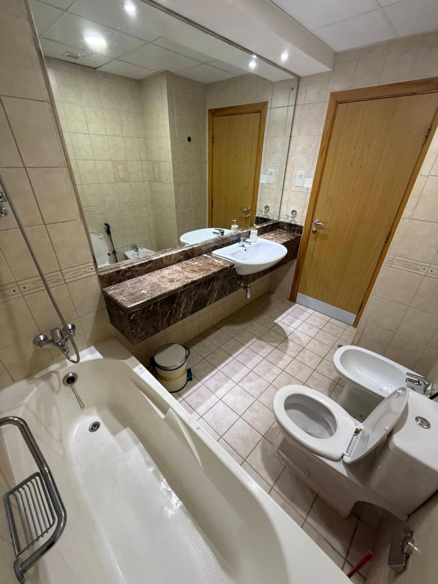 Accommodatie bij particulieren 2015 Deluxe 5 Guests Close To Union Metro Station With Paid Parking *