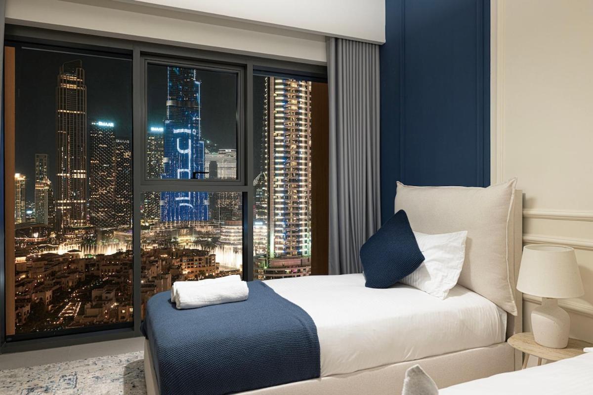 Lux With Full Burj View - 1 Min Mall Apartment *