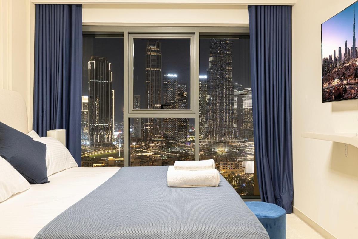Apartment Lux With Full Burj View - 1 Min Mall Dubai