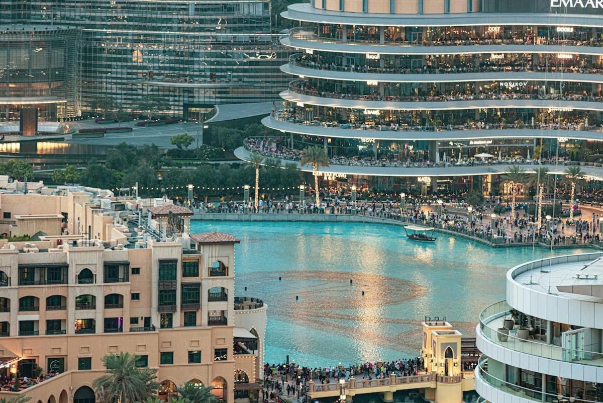 Lux With Full Burj View - 1 Min Mall *