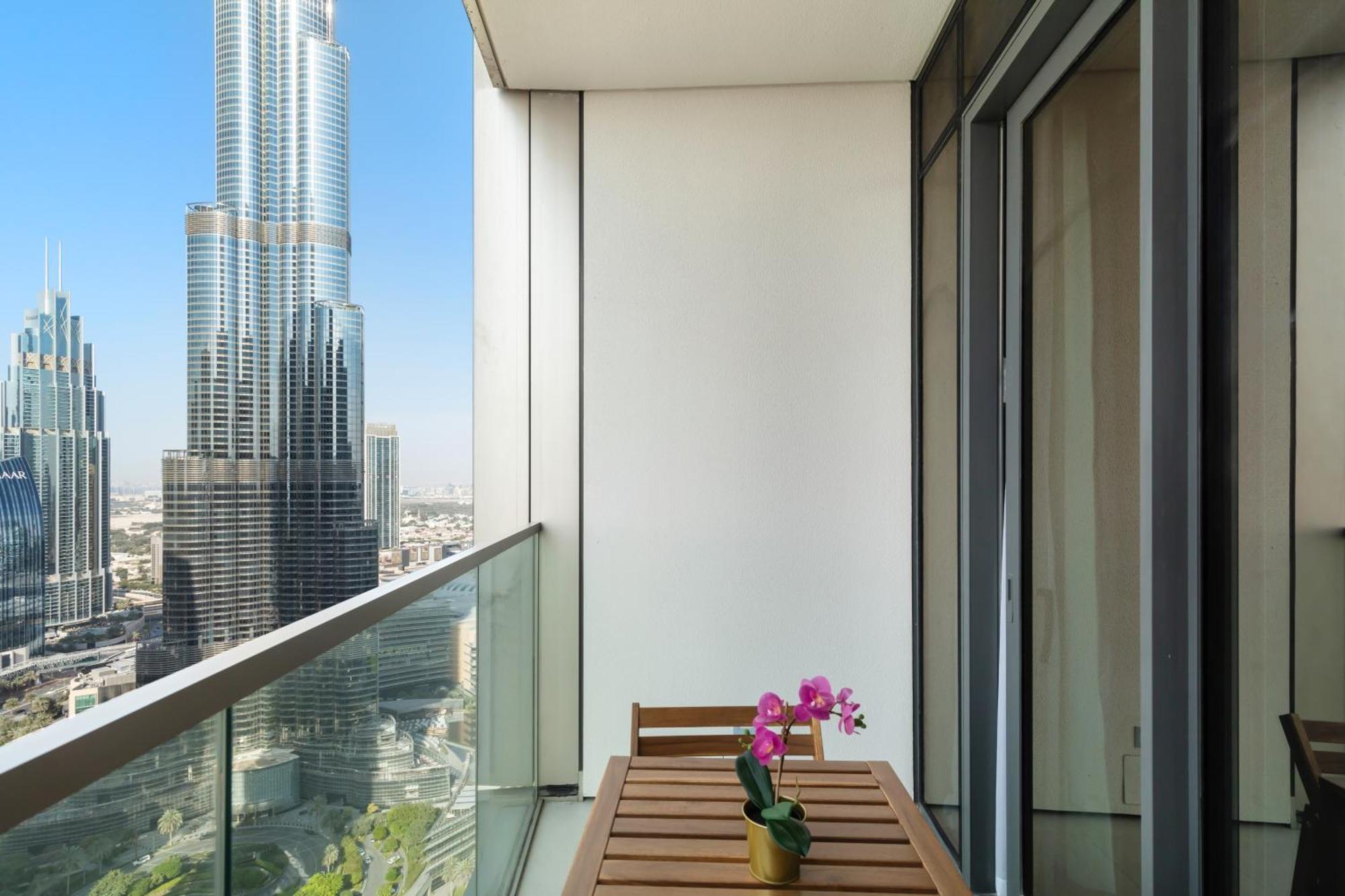 Burj Khalifa View 2 Bedroom W Parking * Dubaï