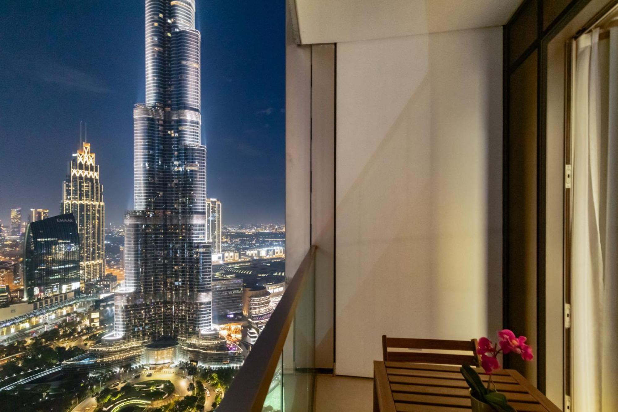 Burj Khalifa View 2 Bedroom W Parking Appartement