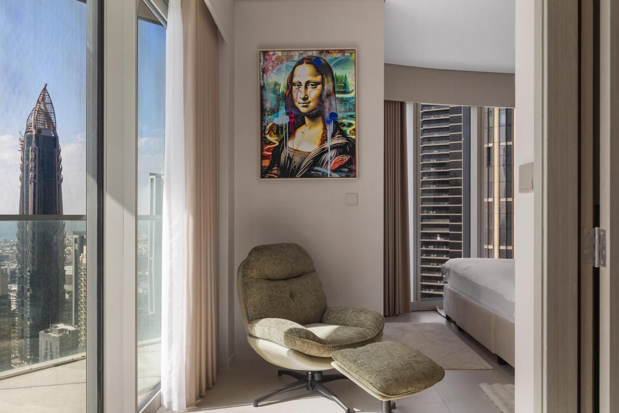 Burj Khalifa View 2 Bedroom W Parking