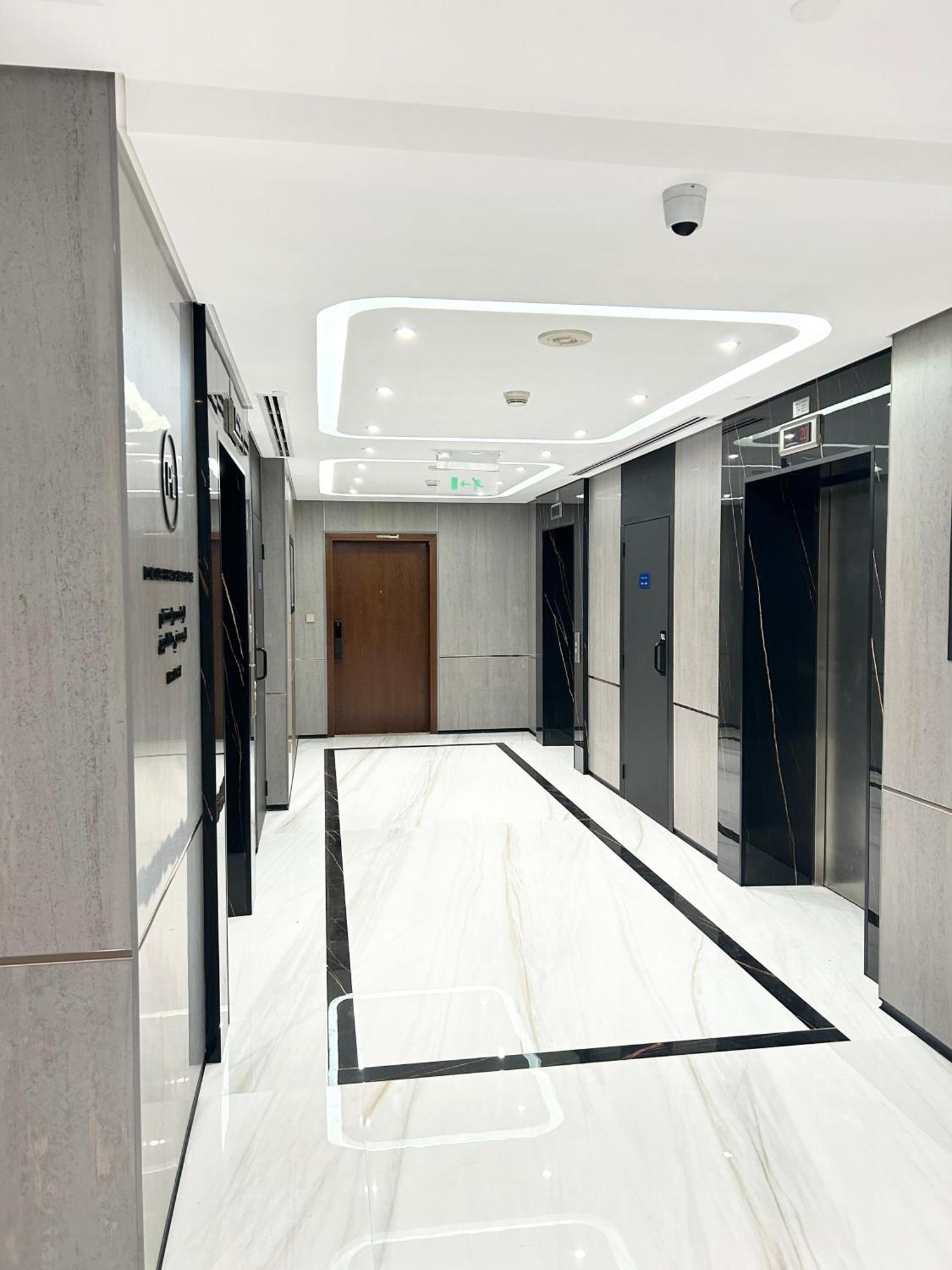 Charming Spacious In The Heart Of Jbr By Sweet Homes Hébergement de vacances *