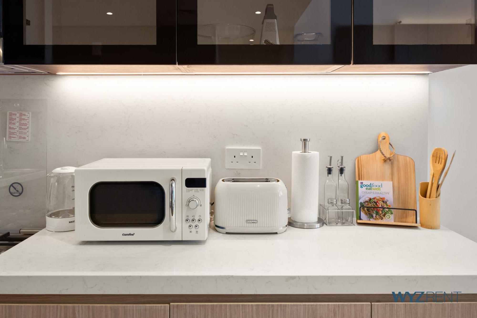 Portside Bliss In La Sirene 1 Bedroom With Seaport View Appartement *