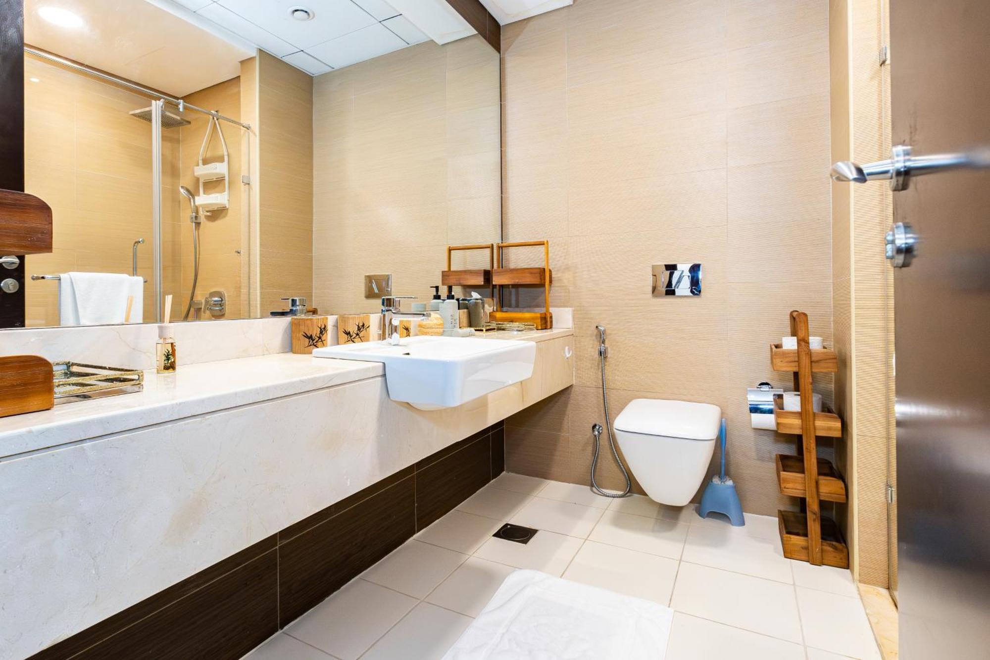 Stunning 1br With Breathtaking Views Marina