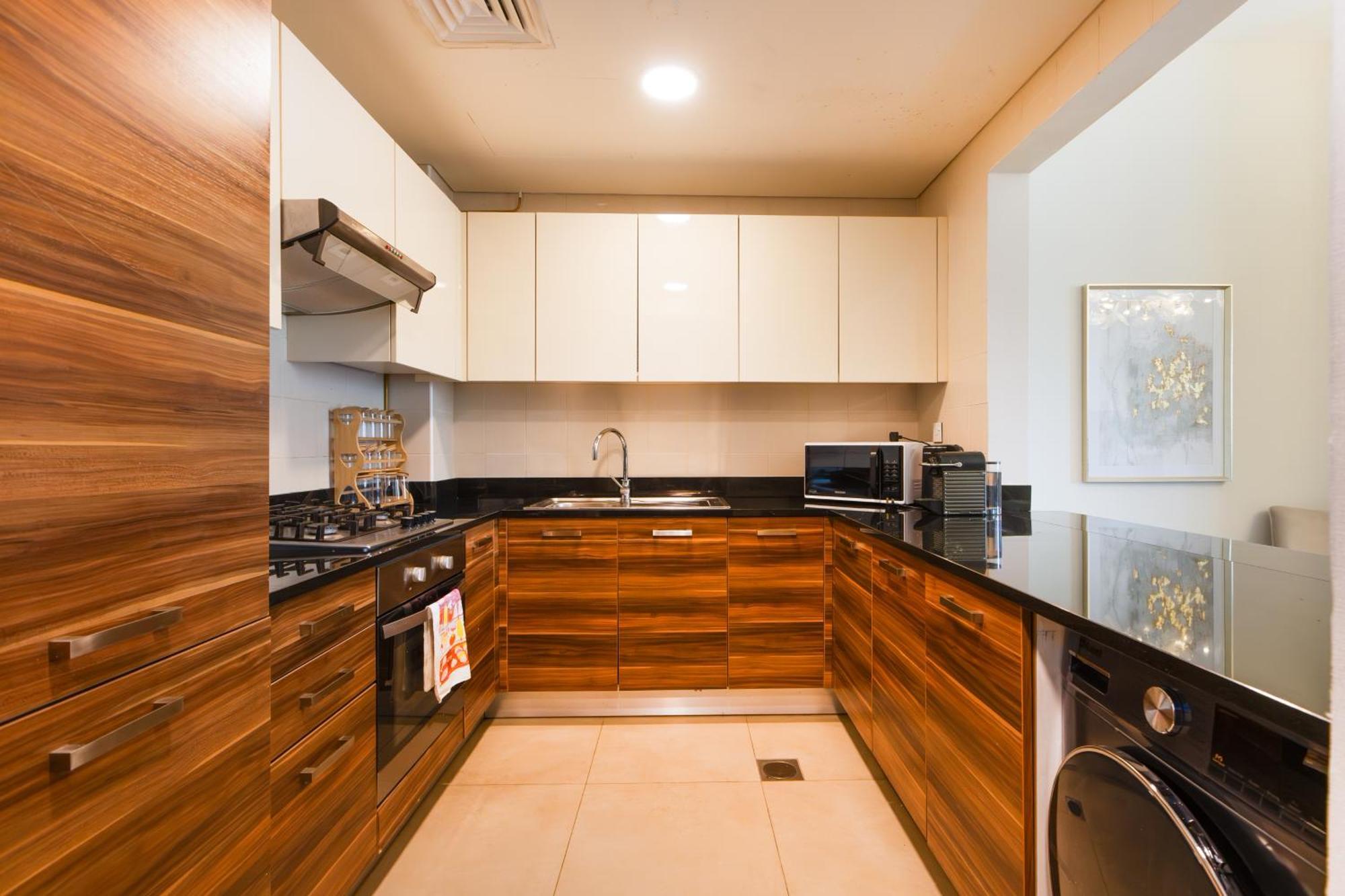 Stunning 1br With Breathtaking Views Marina Dubaï