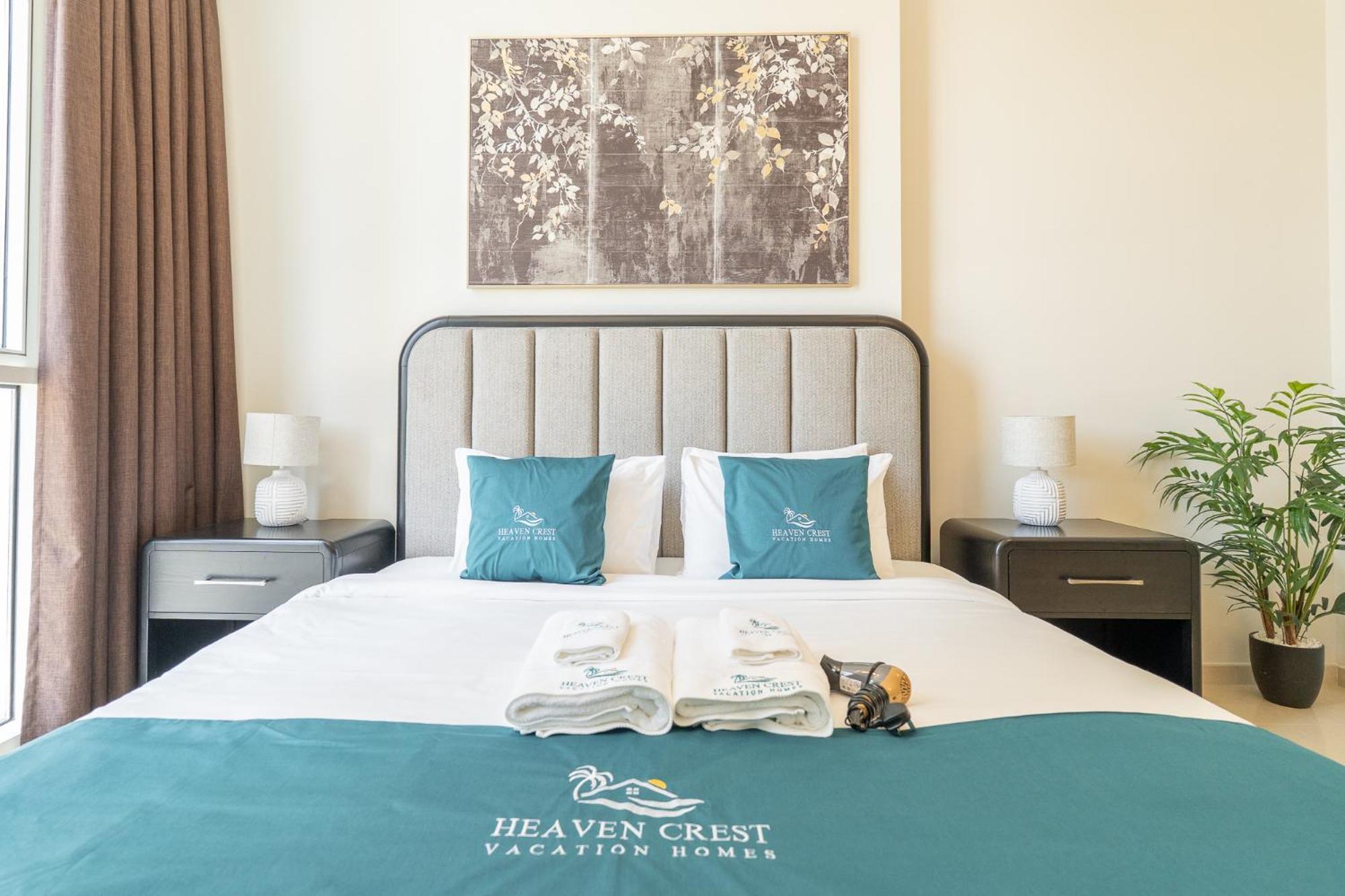 Heaven Crest Homes: Downtown Near Mall & Burj Khalifa Apartment Dubai