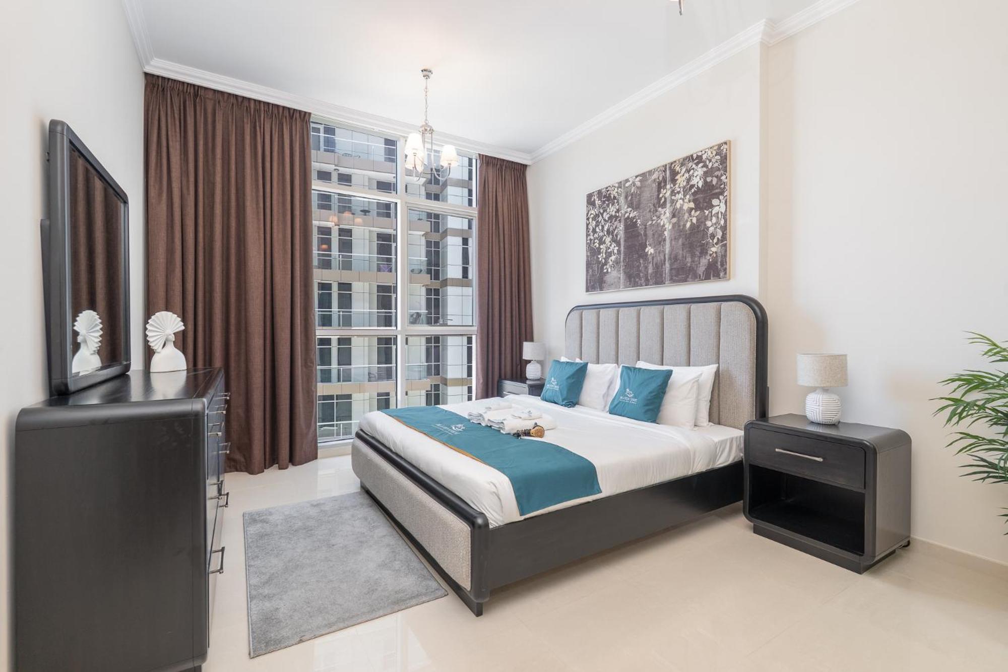 Heaven Crest Homes: Downtown Near Mall & Burj Khalifa Apartment