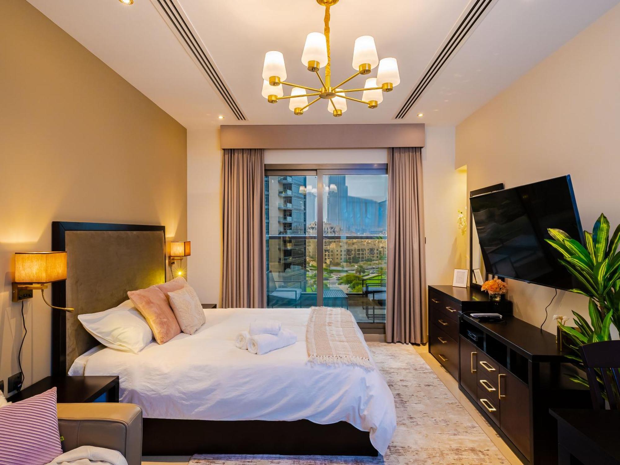 Appartamento Cozy With Burj Khalifa Views Dubai