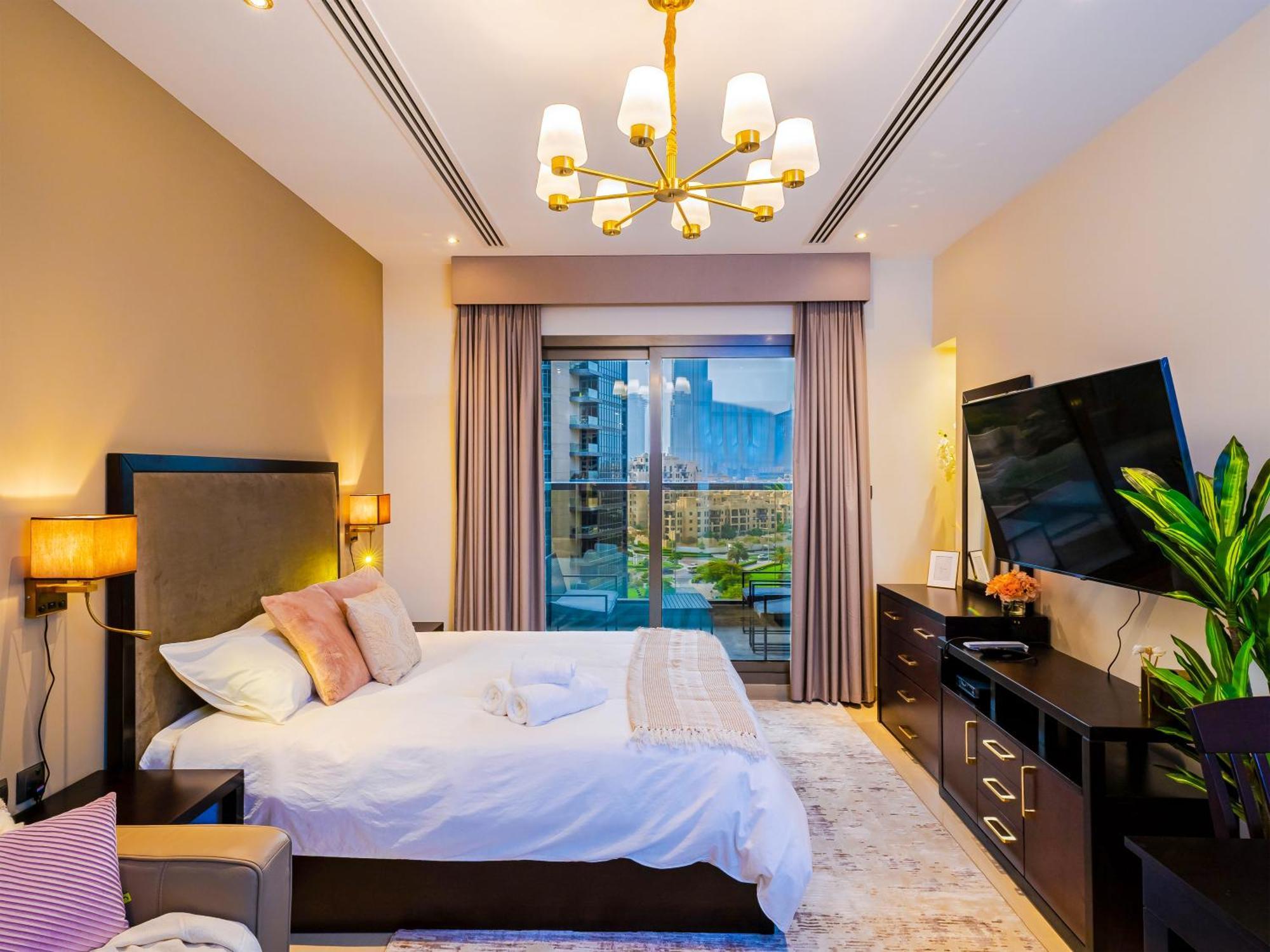 Apartamento Cozy With Burj Khalifa Views Dubái