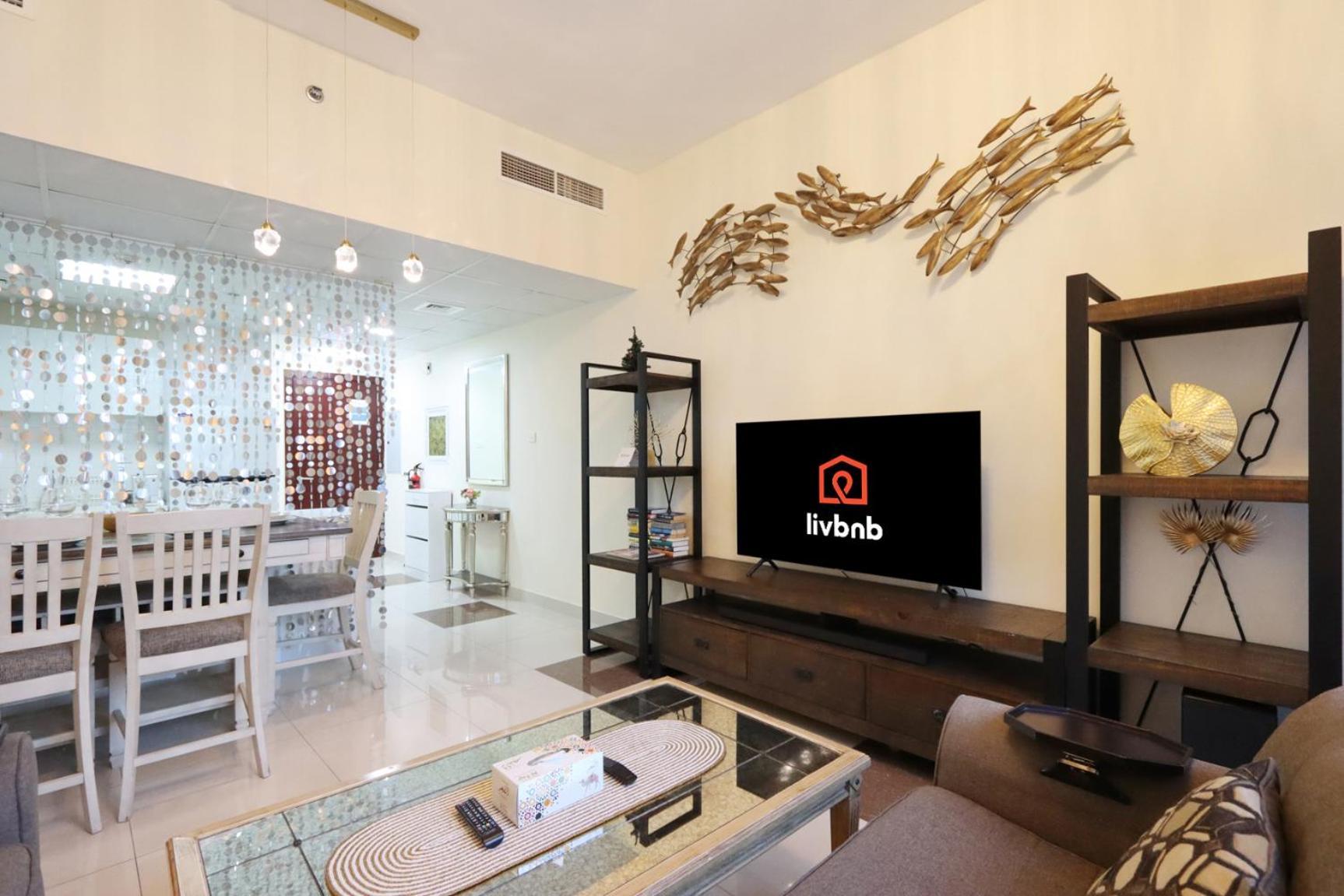 Livbnb-3b With Marina Views, Near & Marina Mall *